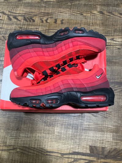 Nike Air Max 95 OG "Habanero Red"