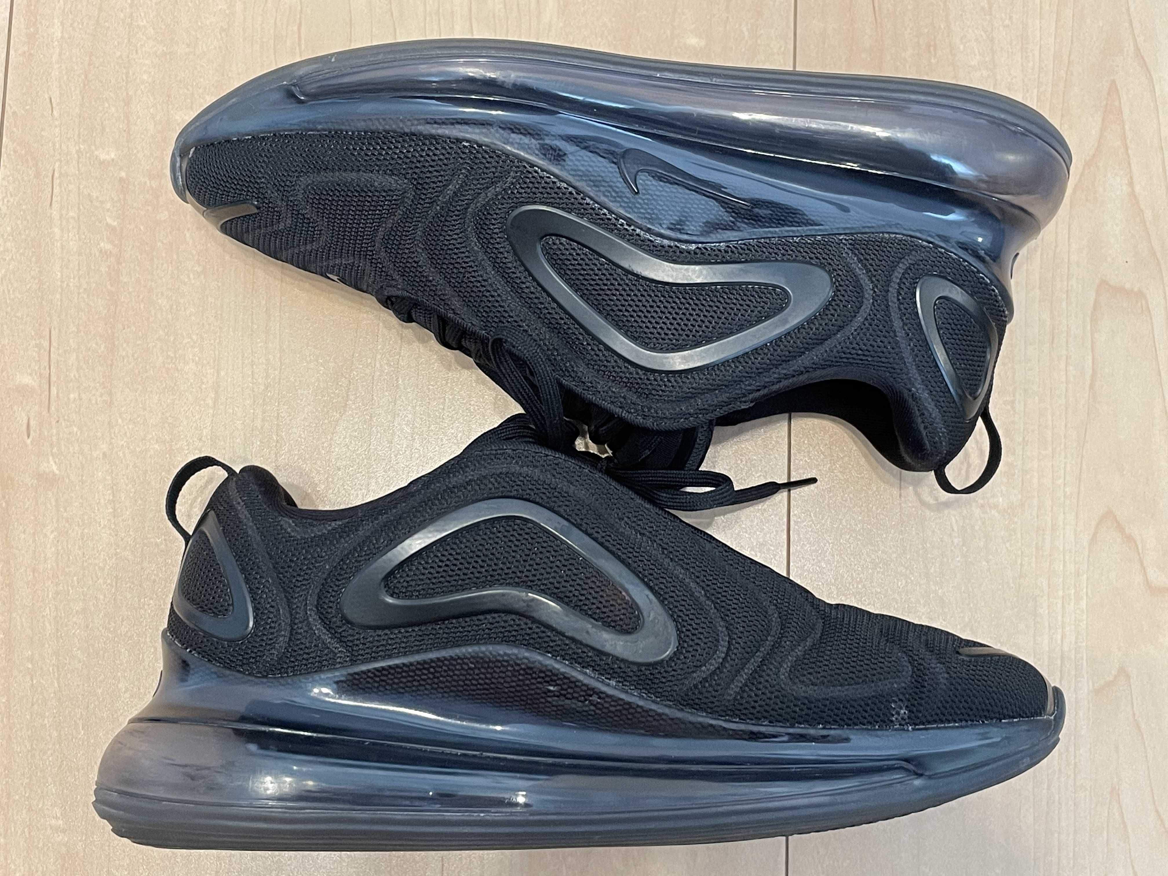 Nike AirI Max 720 "Triple Black"