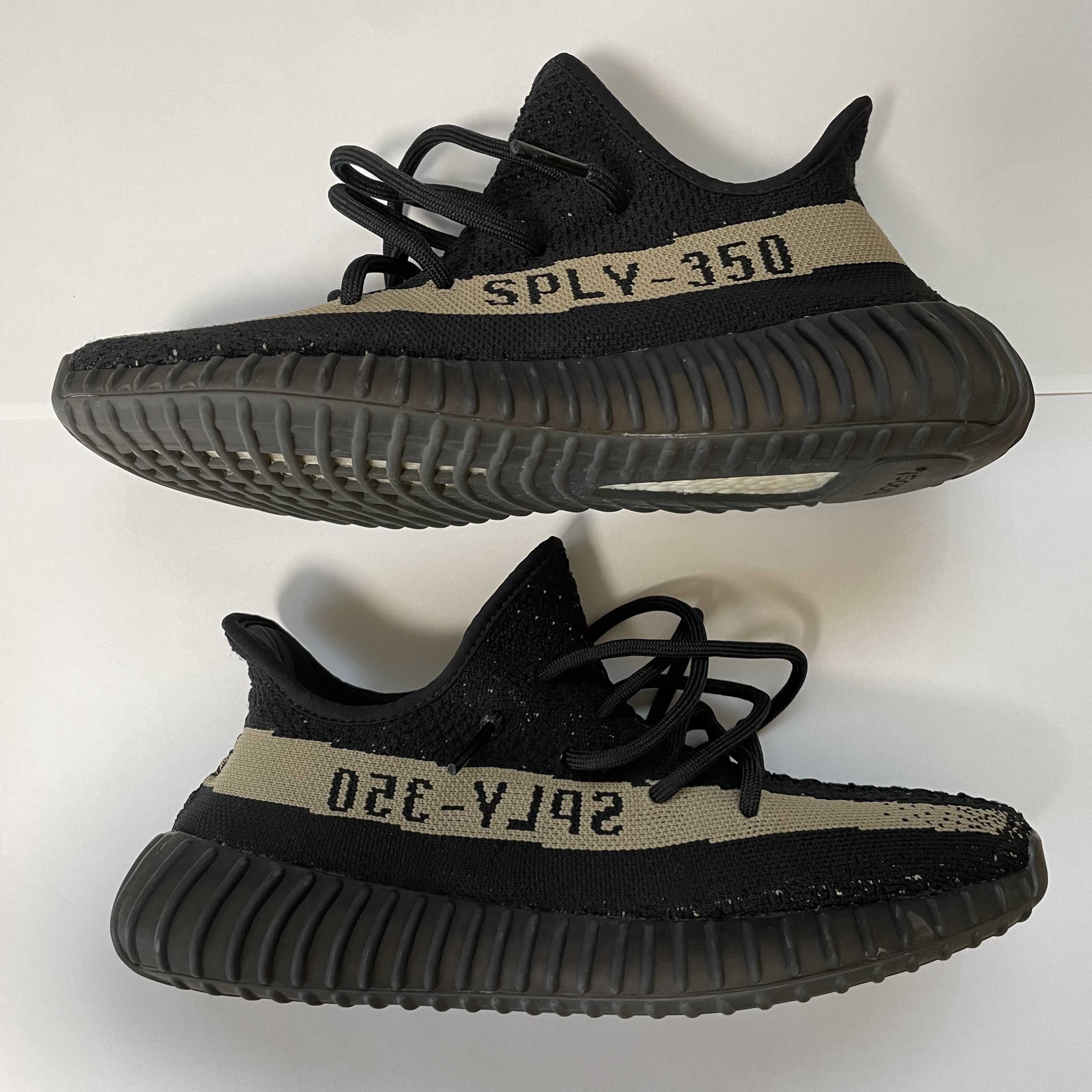 adidas YEEZY Boost 350 V2 "Core Black Green"
