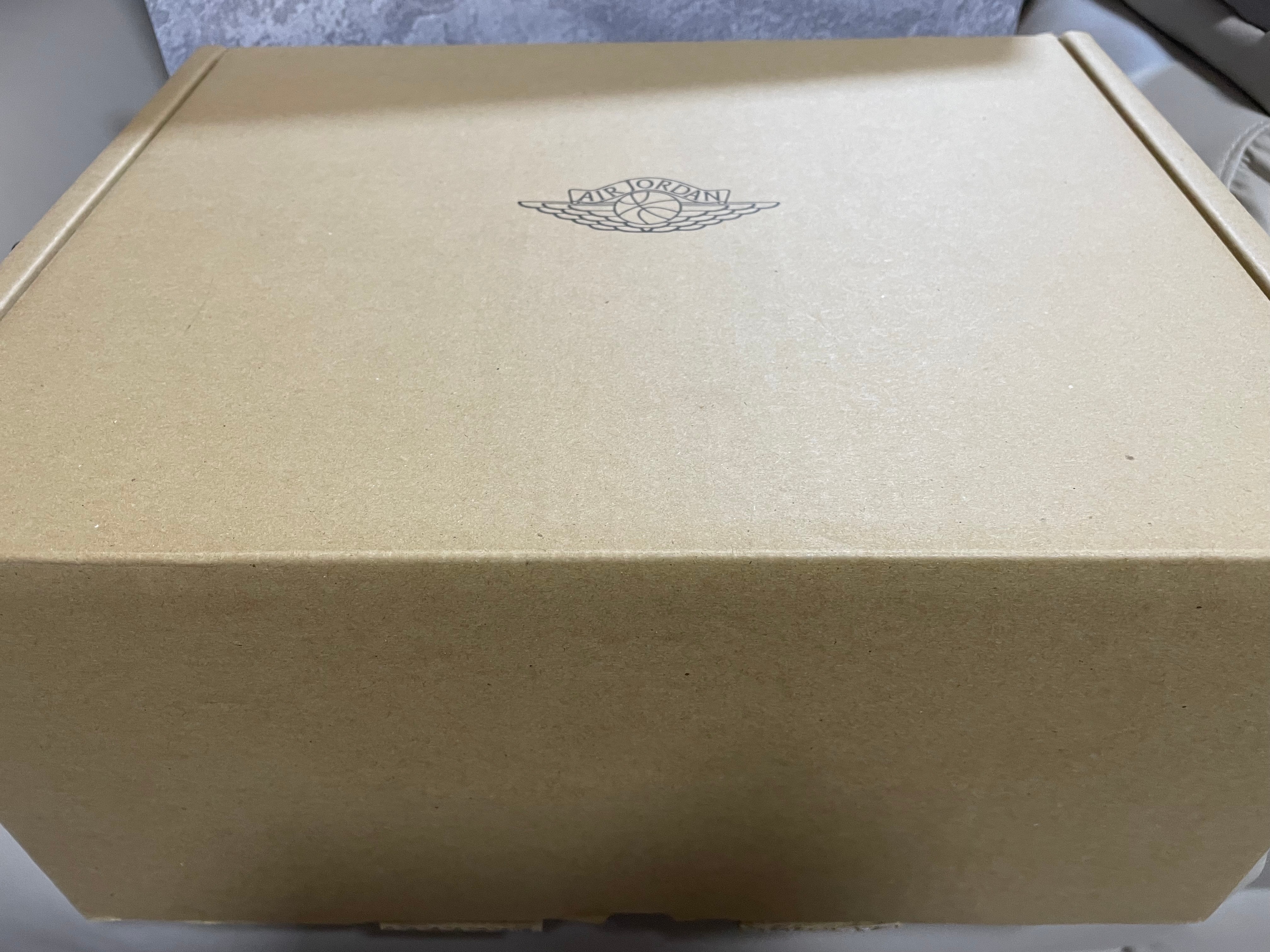 Nike Air Jordan 1 Retro High OG "CO.JP/TOKYO" (Suitcase)