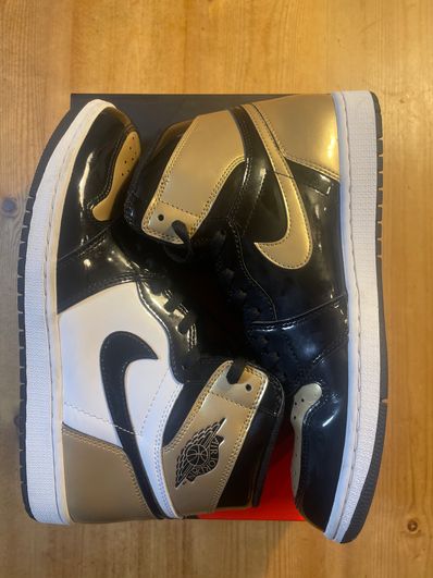 Nike Air Jordan 1 Retro High OG NRG "Gold Toe"