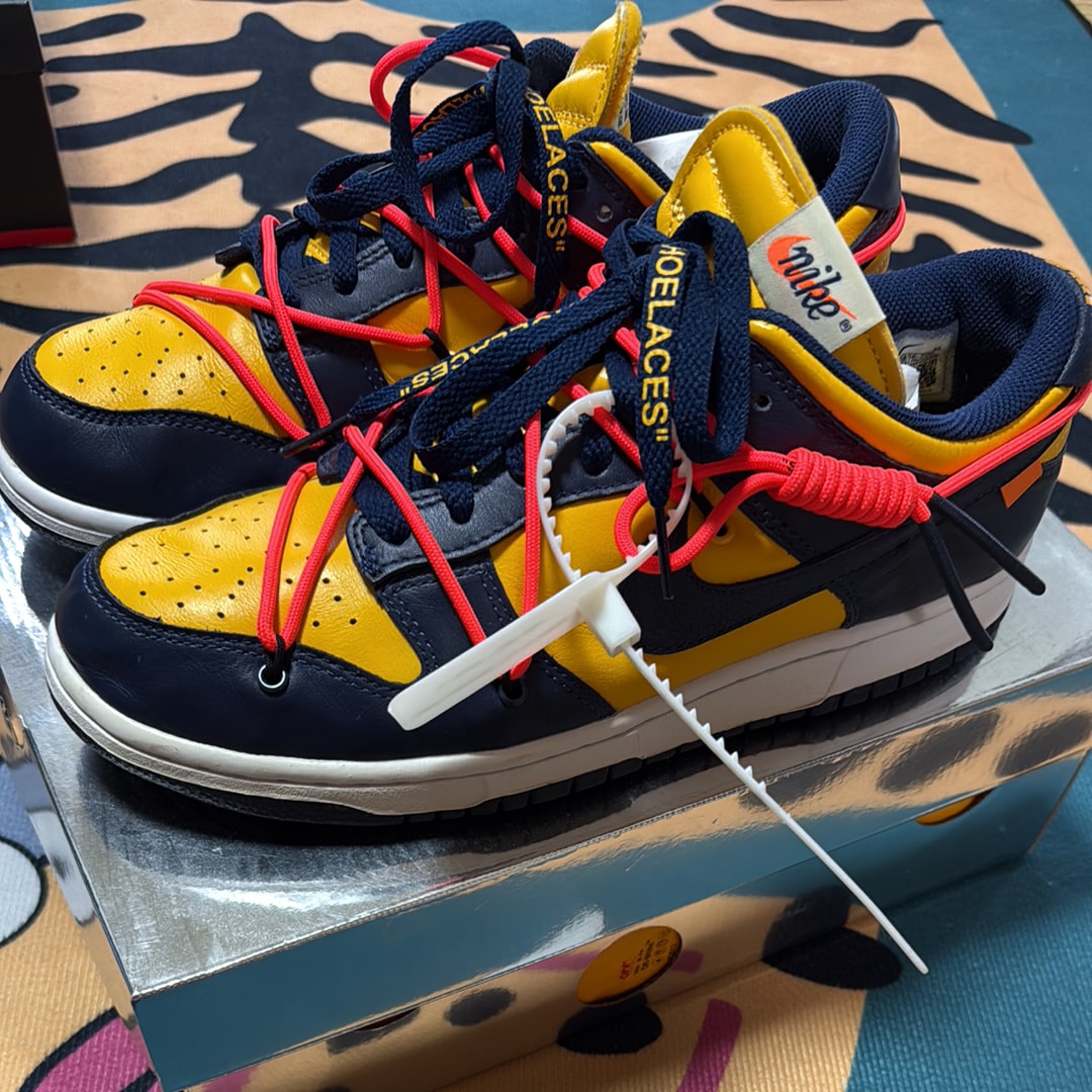 Off-White × Nike Dunk Low  LTHR "University Gold/Midnight Navy/White"