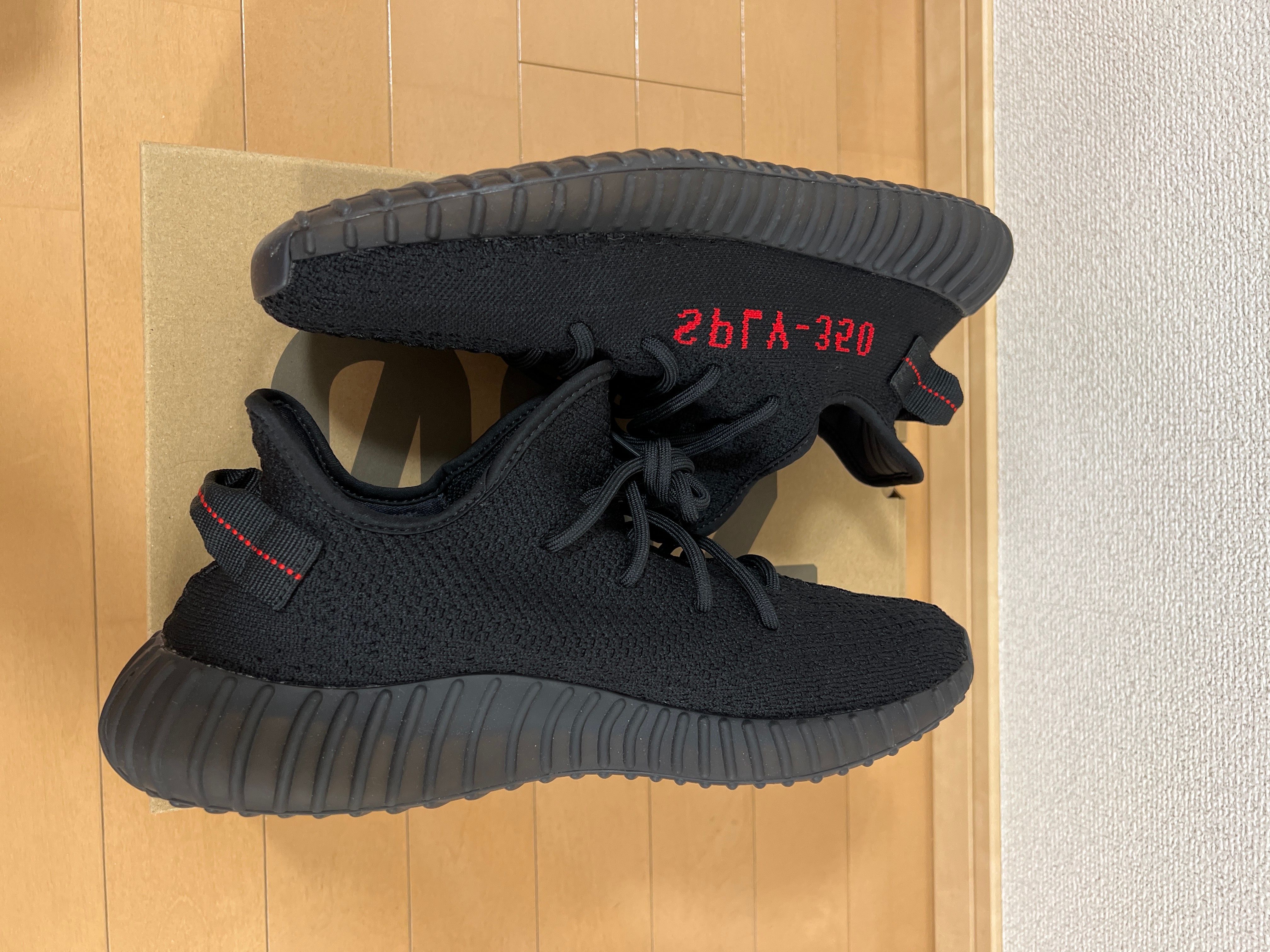 adidas YEEZY Boost 350 V2 "Core Black/Red" (2020)