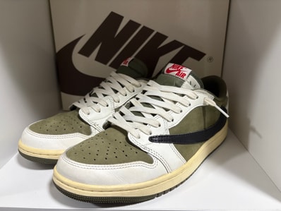 Travis Scott × Nike Air Jordan 1 Low OG SP "Reverse Olive"