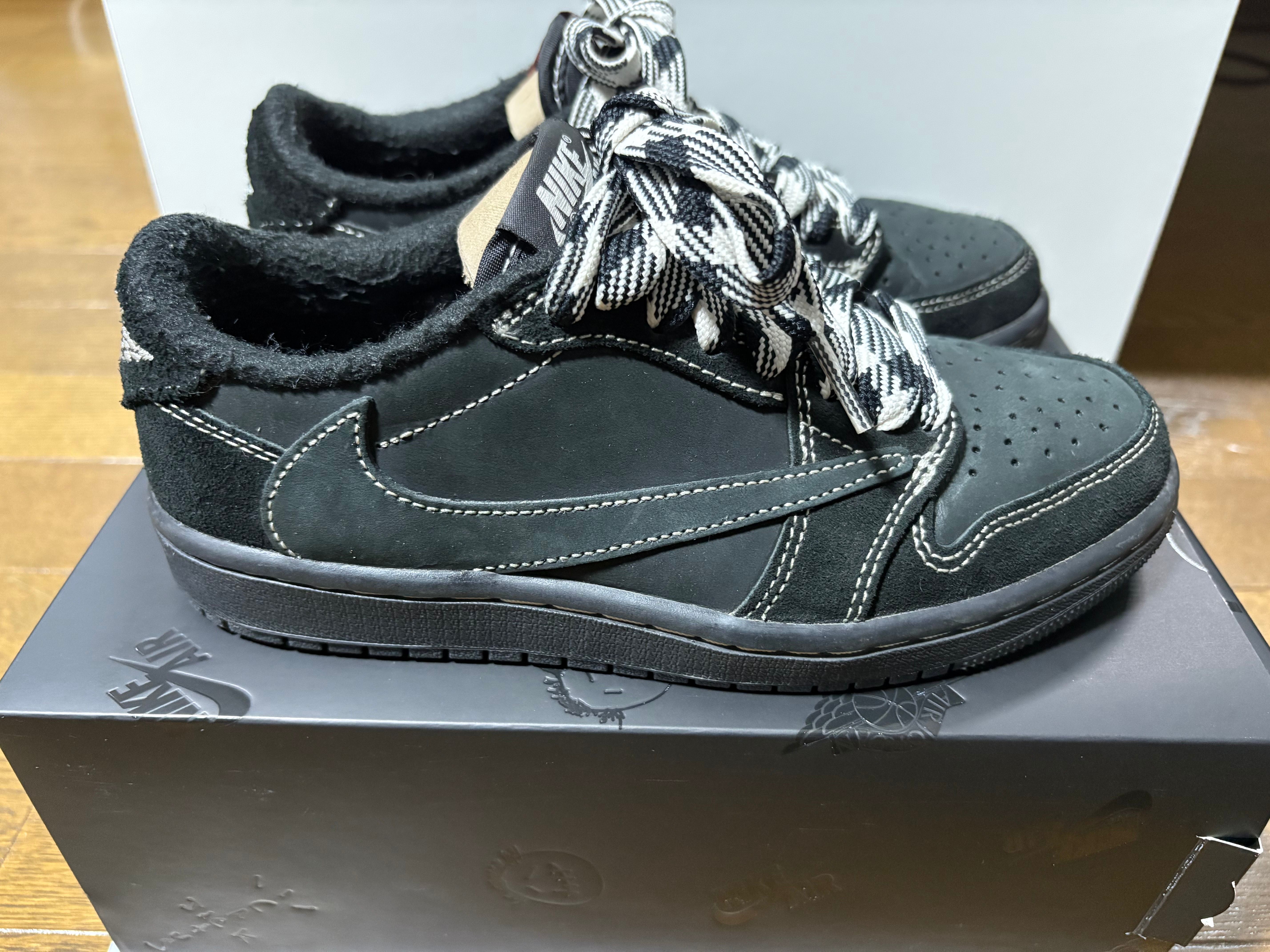 Travis Scott × Nike Air Jordan 1 Low OG SP "Black Phantom"