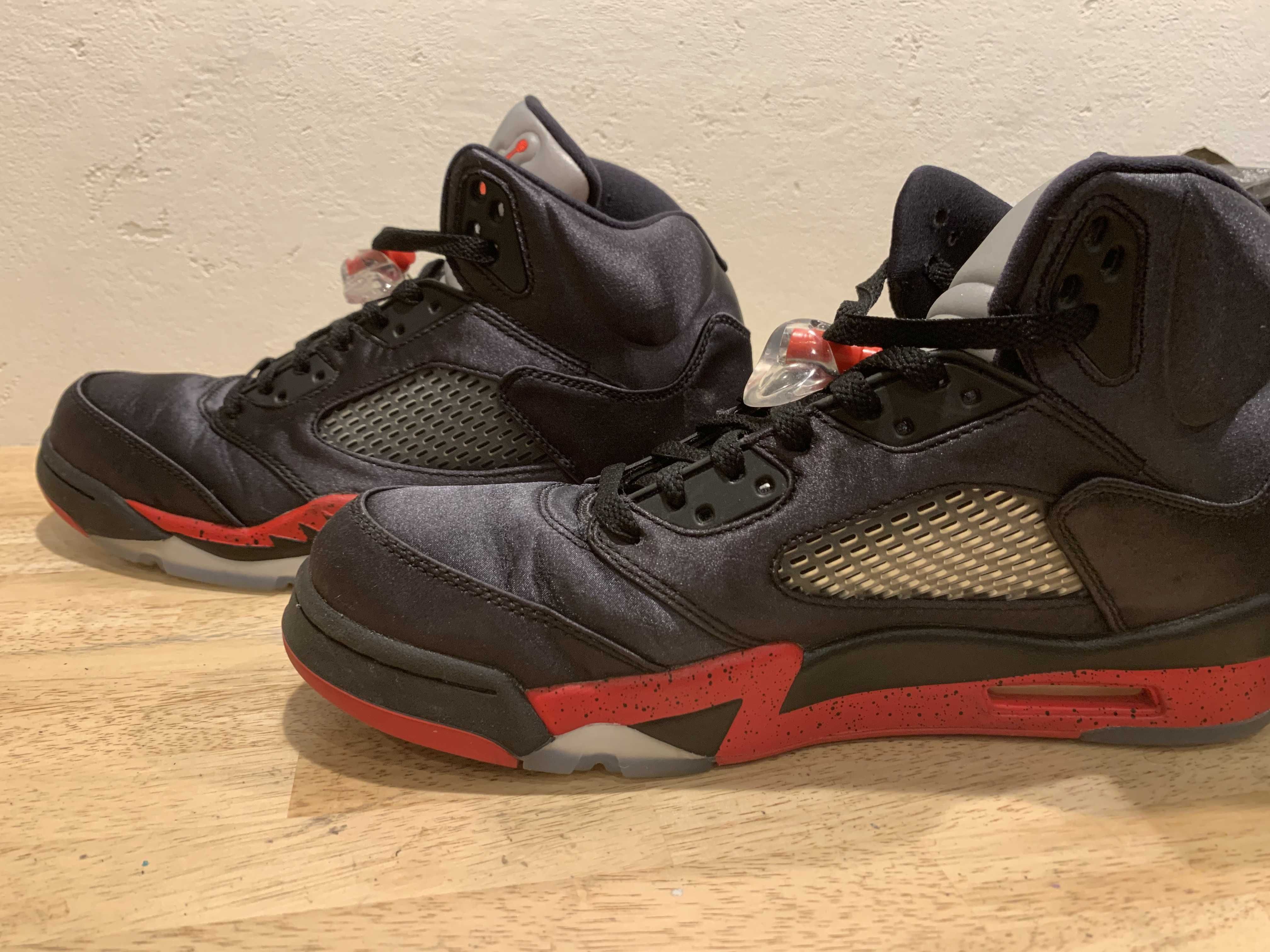 Air Jordan 5 Satin "Bred"