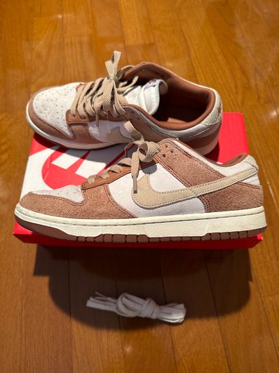 Nike Dunk Low PRM "Medium Curry"