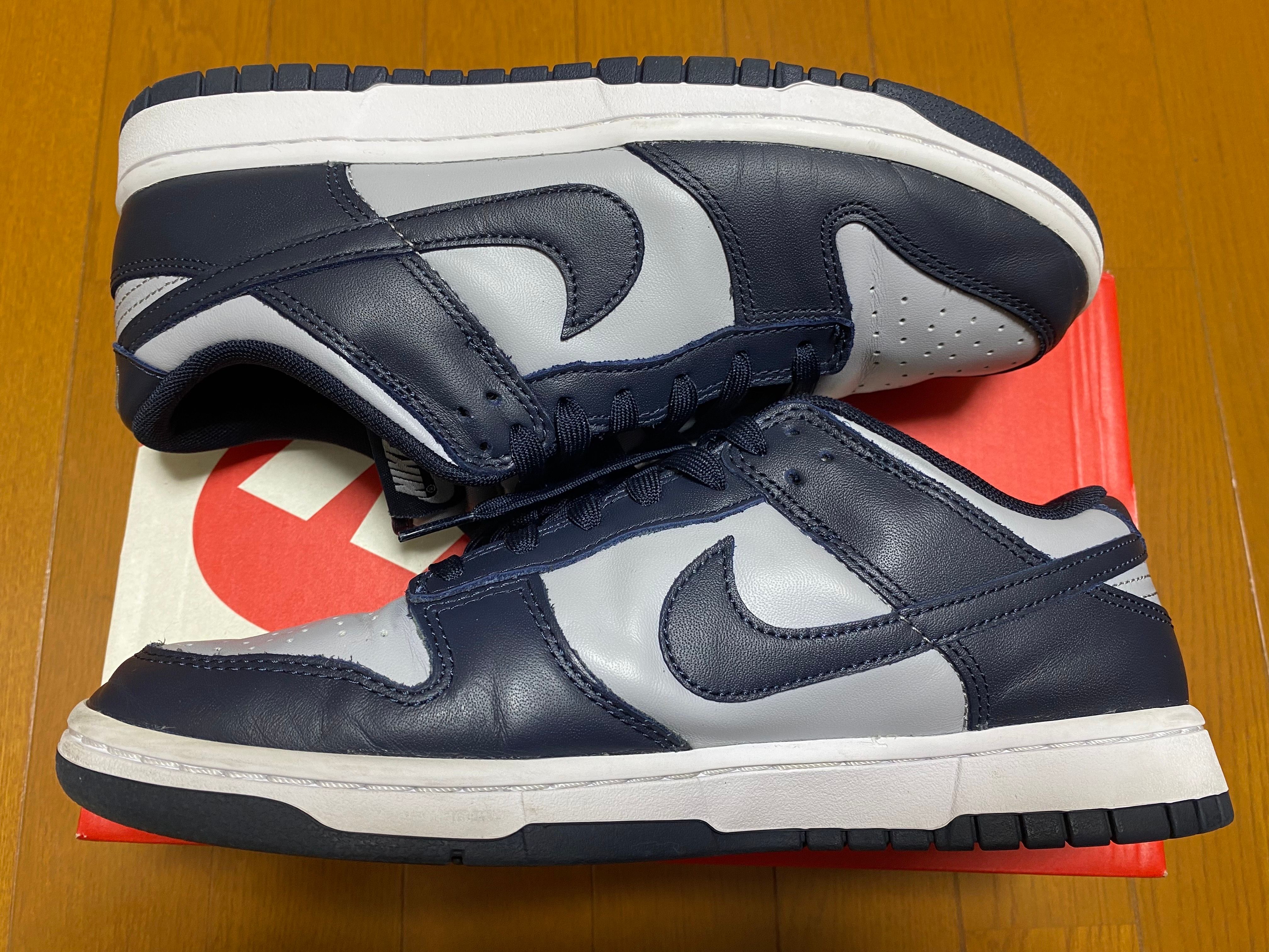 Nike Dunk Low "Championship Grey"