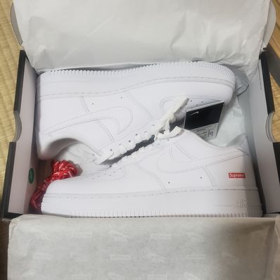 Supreme × Nike Air Force 1 Low "White"