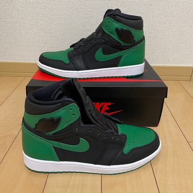 Nike Air Jordan 1 Retro High OG "Black/Pine Green" (2020)