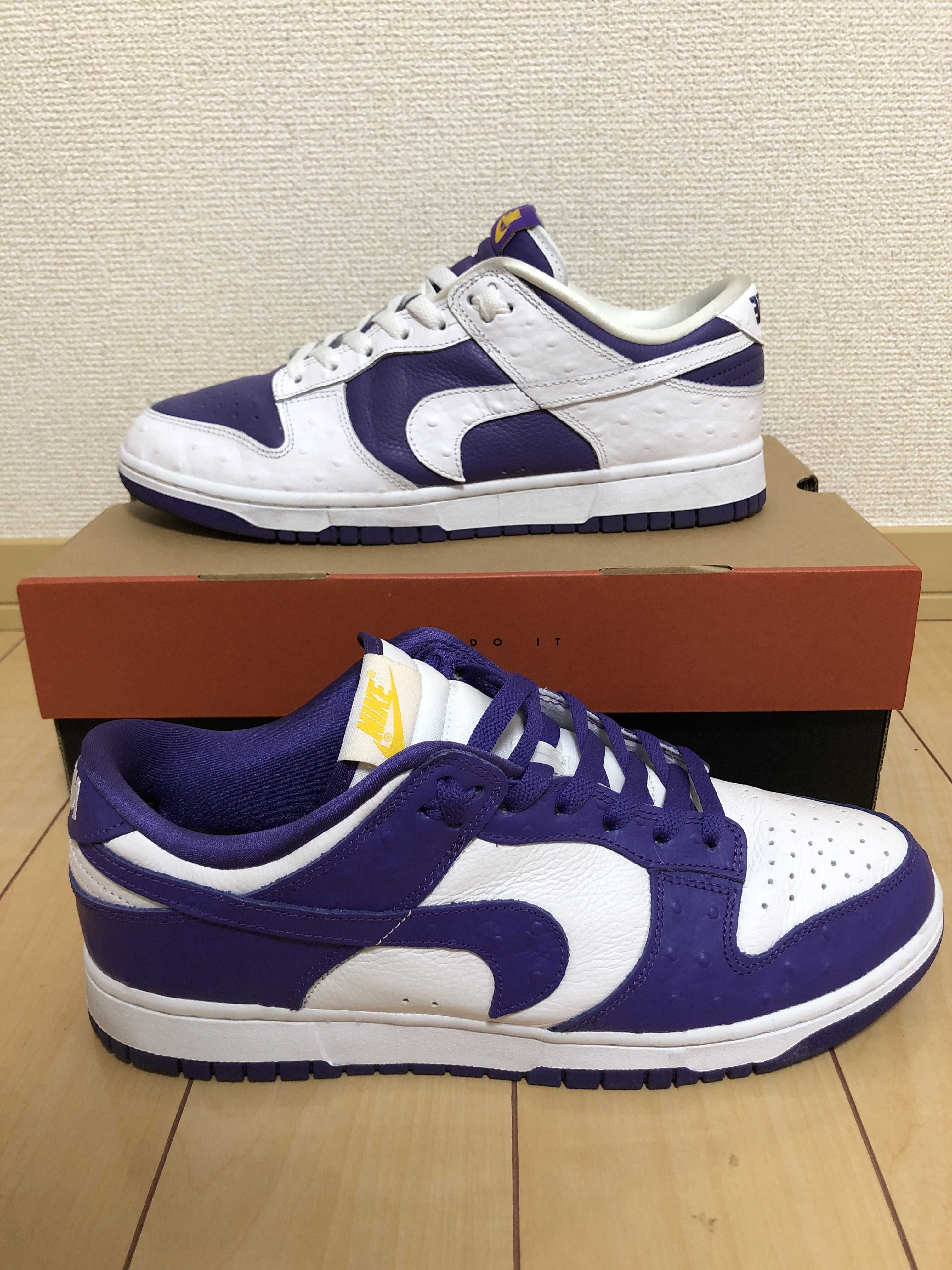 Nike Women's Dunk Low "Made You Look"