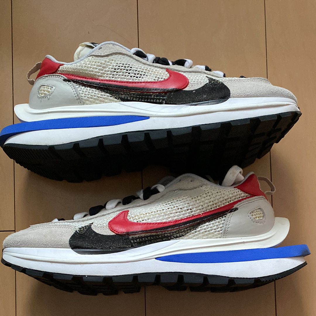 sacai × Nike Vapor Waffle "Royal Fuchsia"