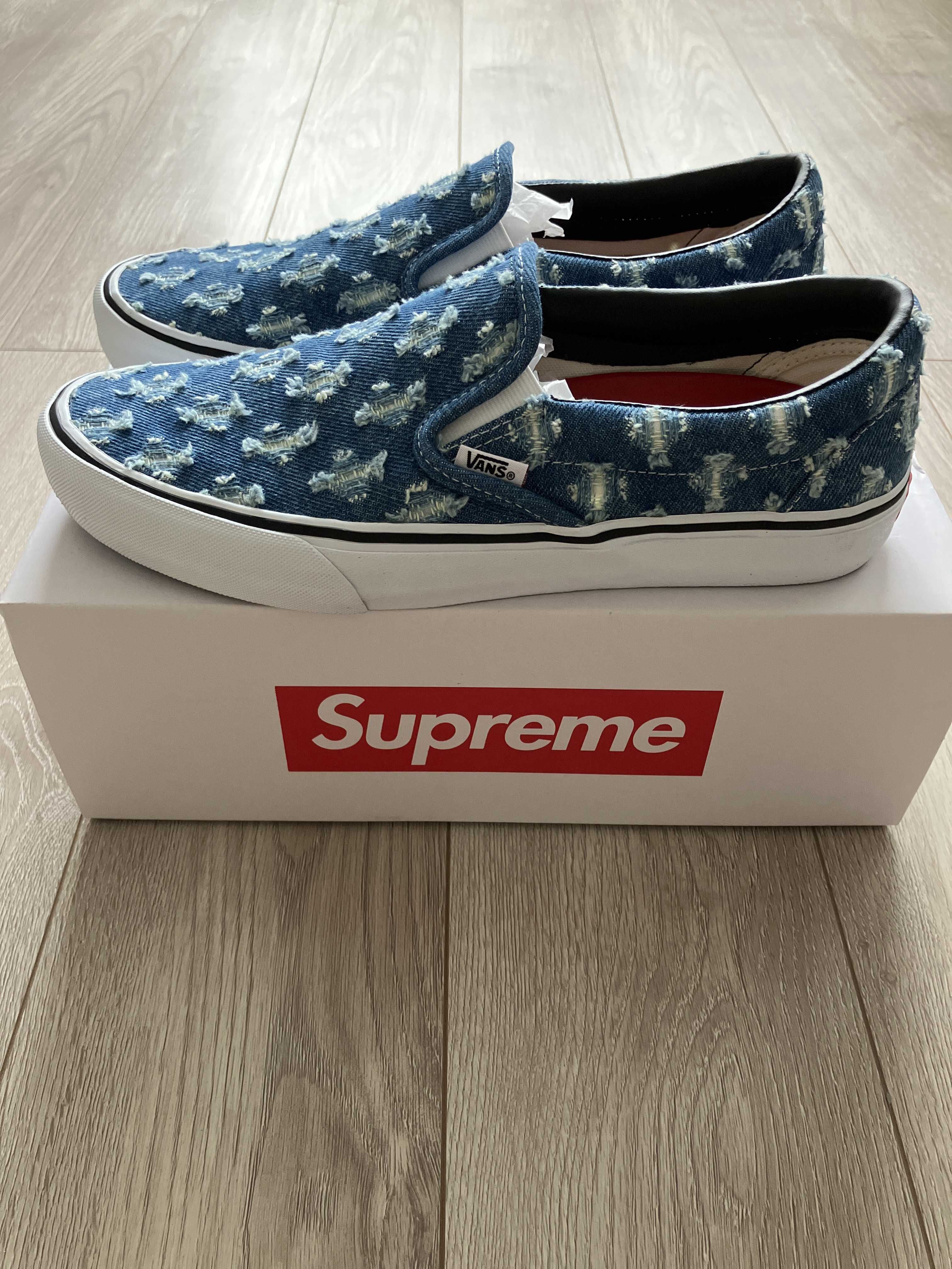 Supreme × Vans Slip-On Hole Punch Denim "Blue"