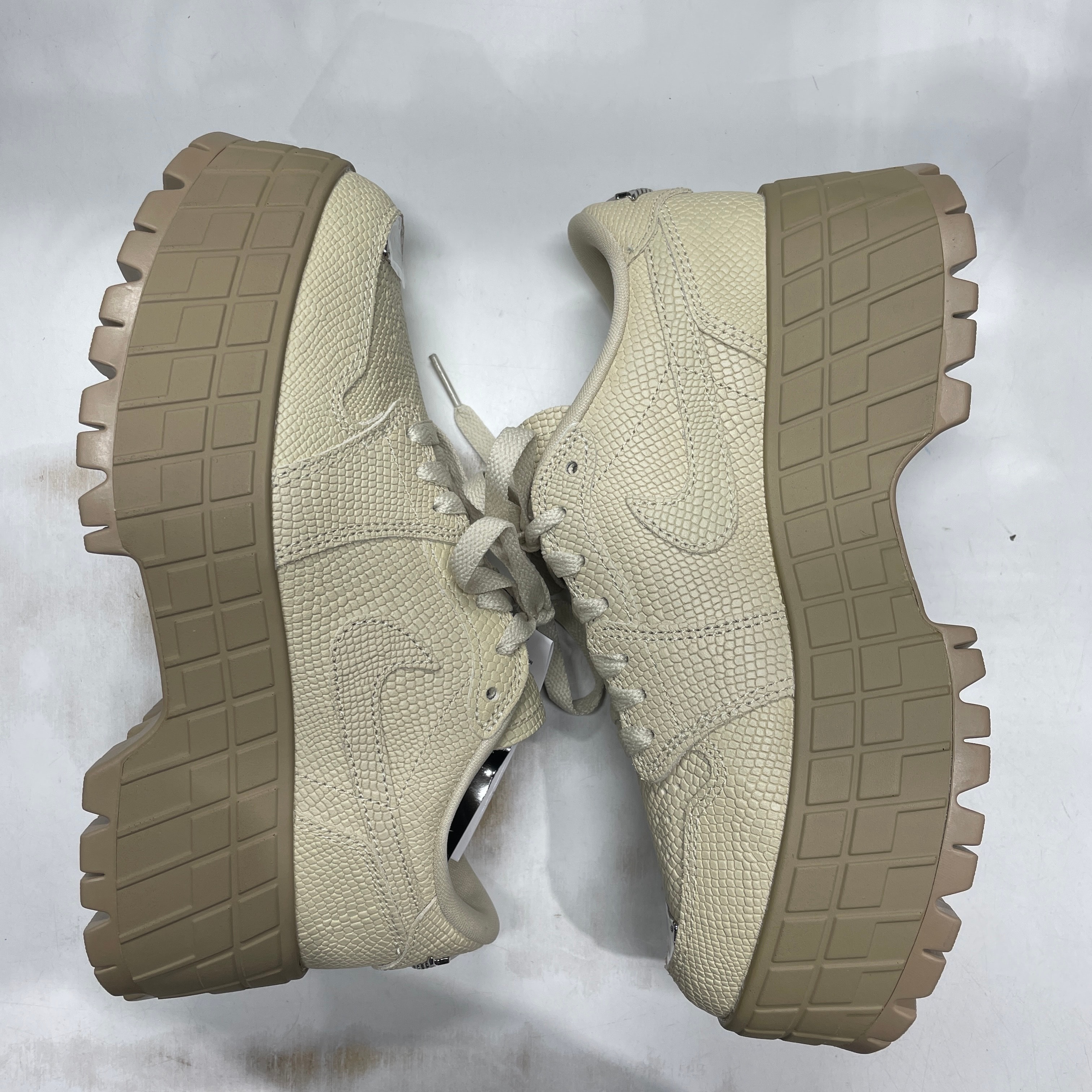 Nike Women's Air Jordan 1 Brooklyn Low "Rattan"