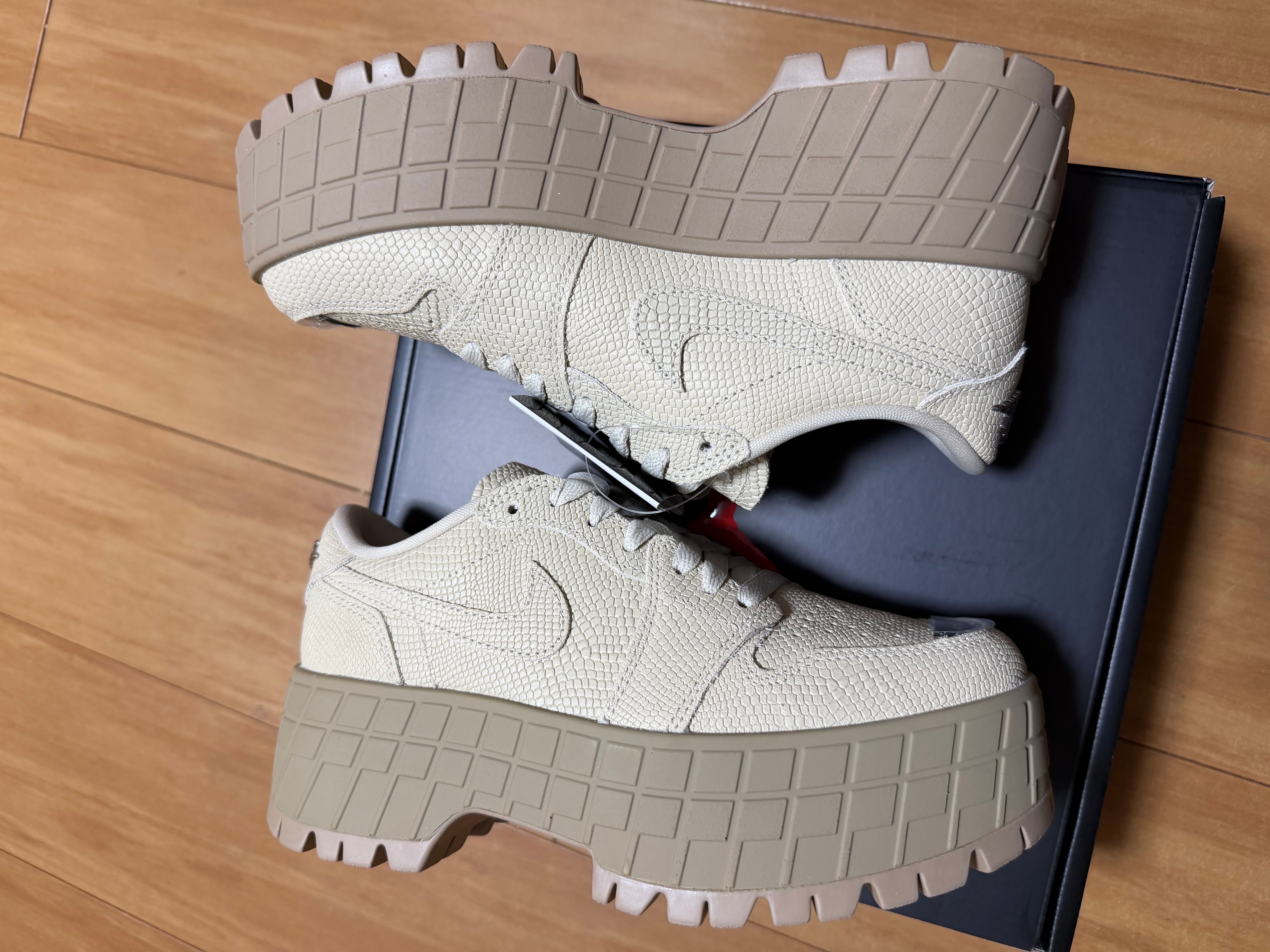 Nike Women's Air Jordan 1 Brooklyn Low "Rattan"