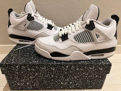 Nike Air Jordan 4 "Military Black"