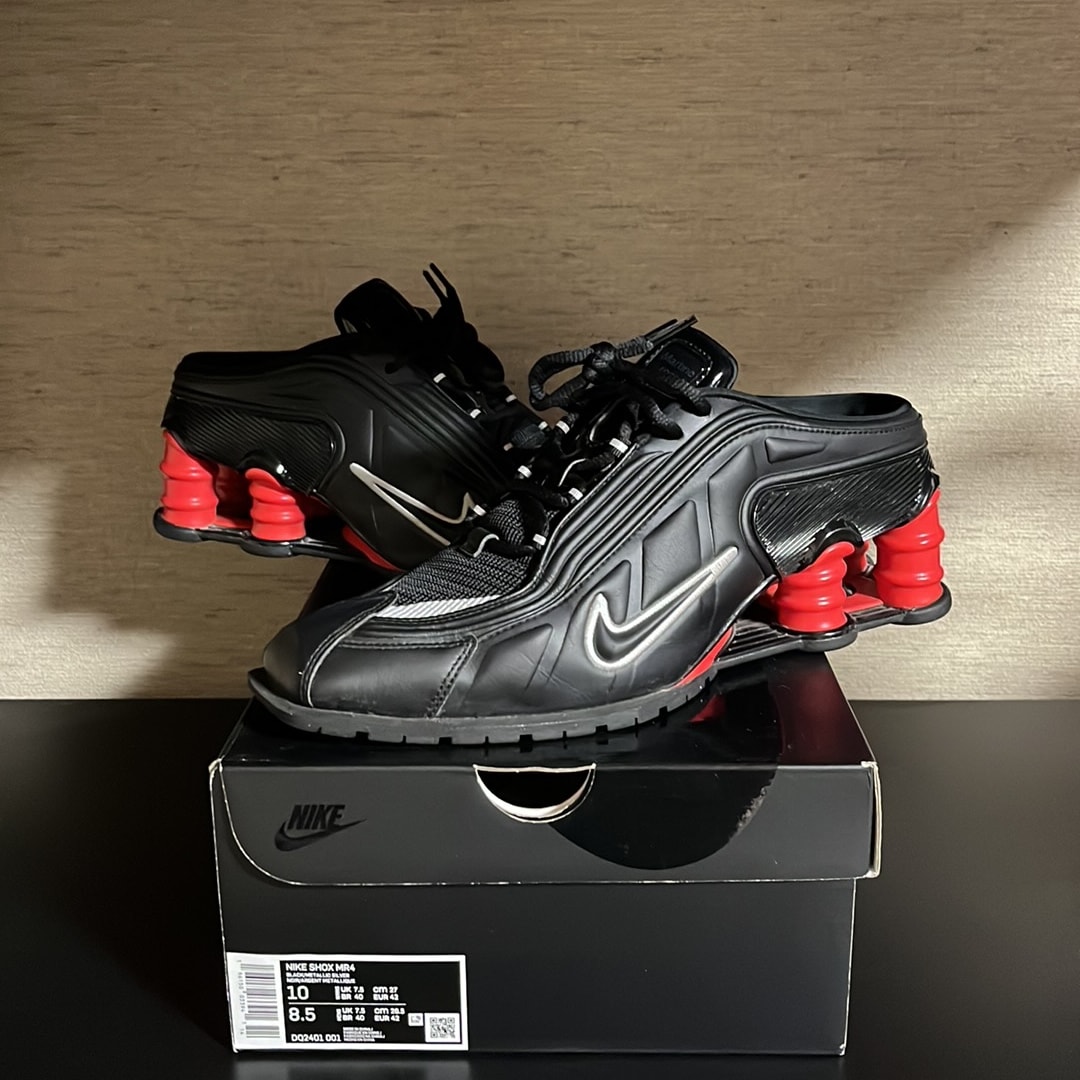Martine Rose × Nike Women's Shox MR4 "Black/Metallic Silver Comet Red"