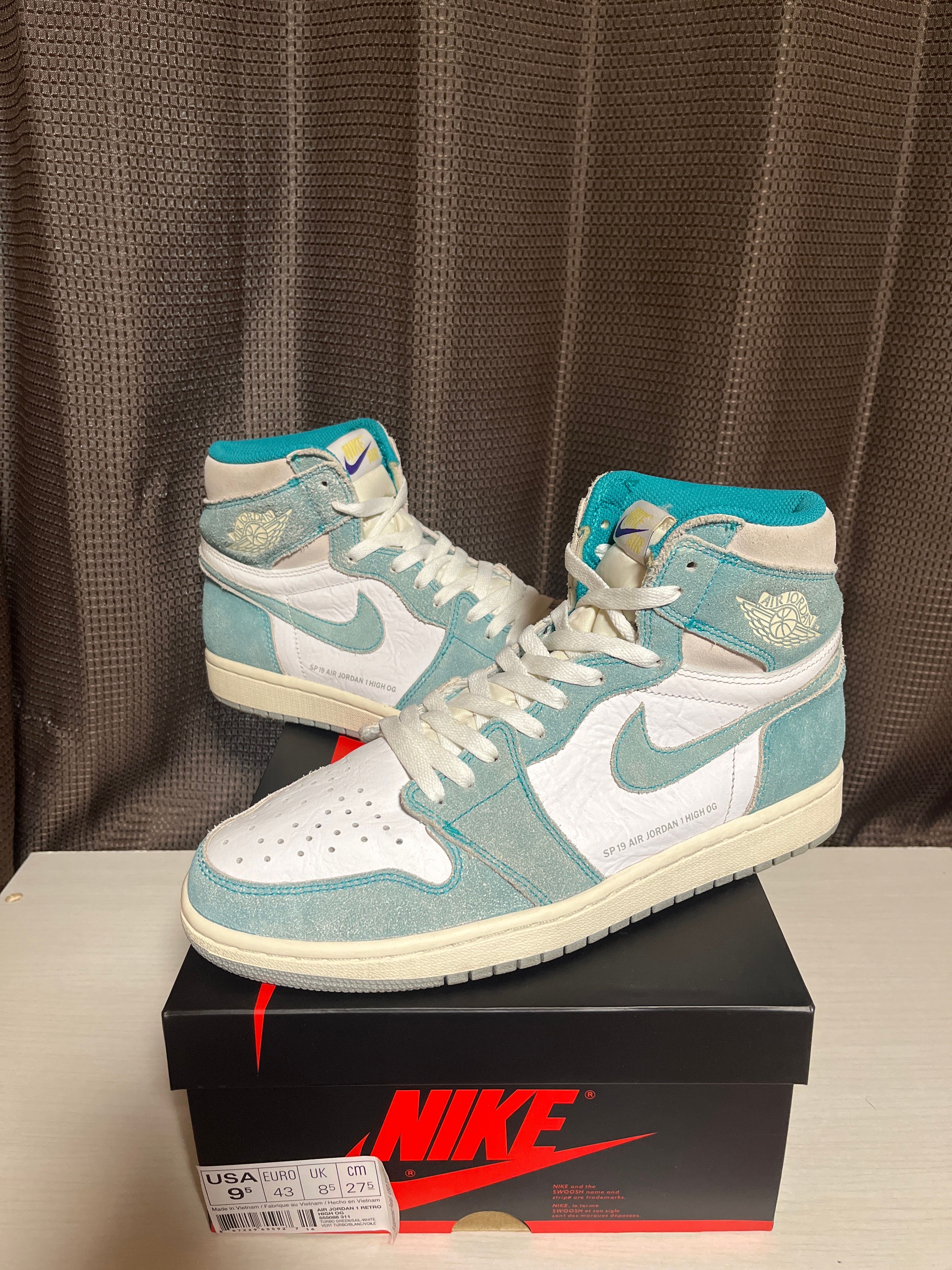 Nike Air Jordan 1 Retro High OG "Turbo Green"