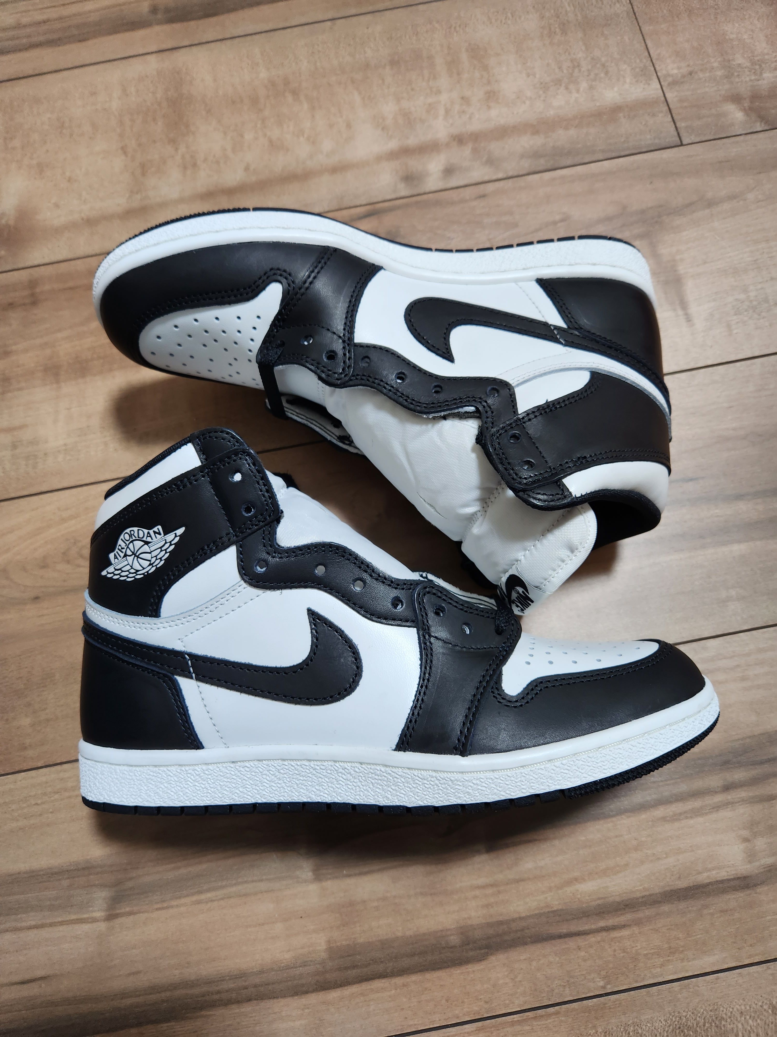 Nike Air Jordan 1 High '85 "Black/White"