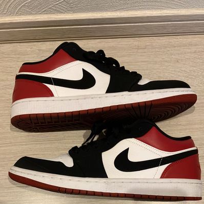 Nike Air Jordan 1 Low "Black Toe"