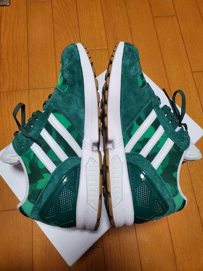 A BATHING APE × UNDEFEATED × adidas ZX8000 "Green"