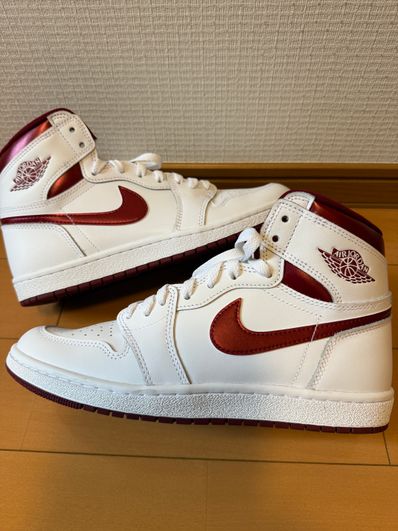 Nike Air Jordan 1 High '85 "Metallic Burgundy"