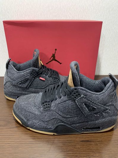 Nike × Levi's Air Jordan 4 "Black Denim" (Tag: LEVIS®)