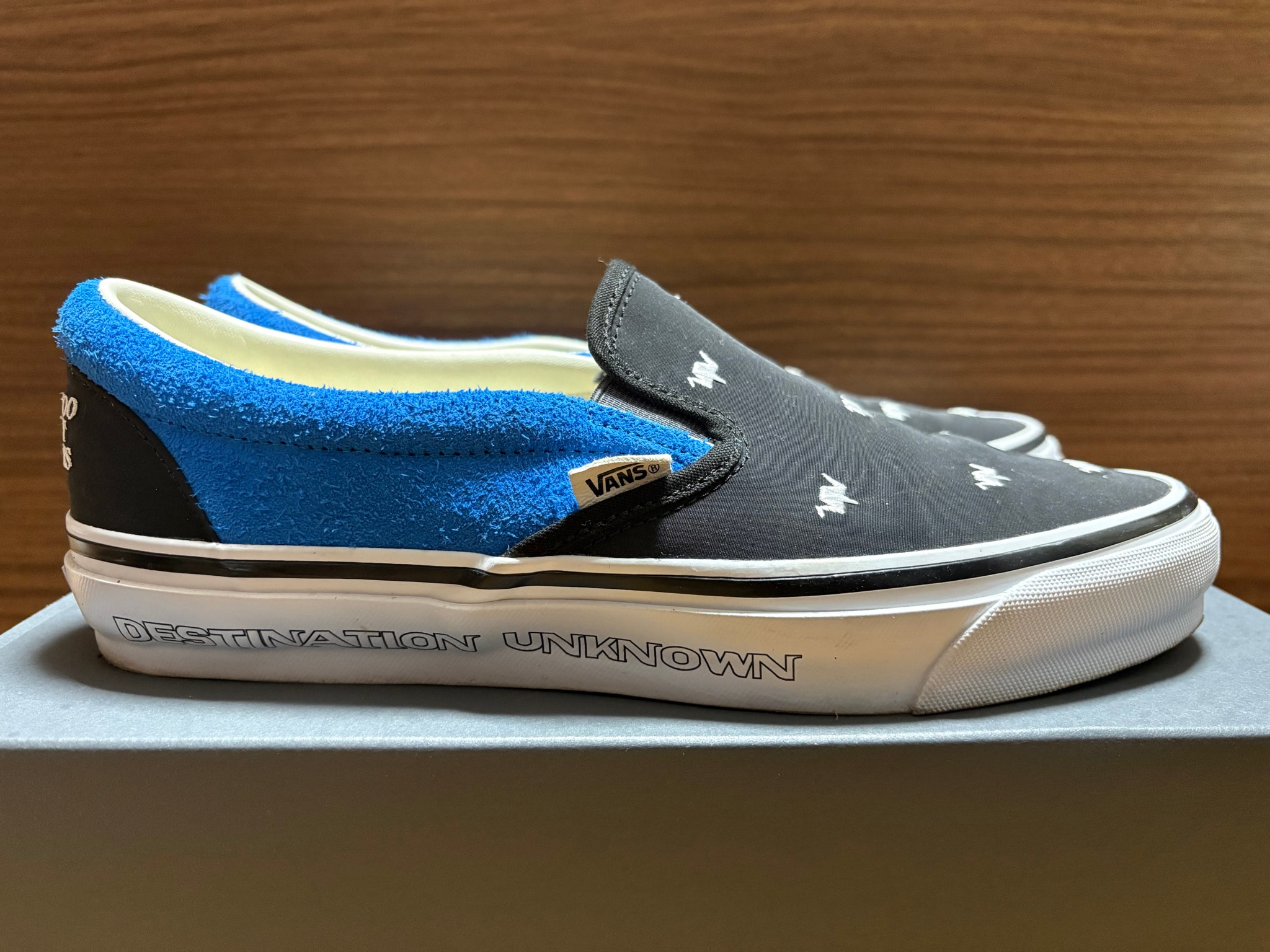 Liberaiders × Vans Premium Classic Slip-On 98 "Liberaiders Black/Bright Azure"