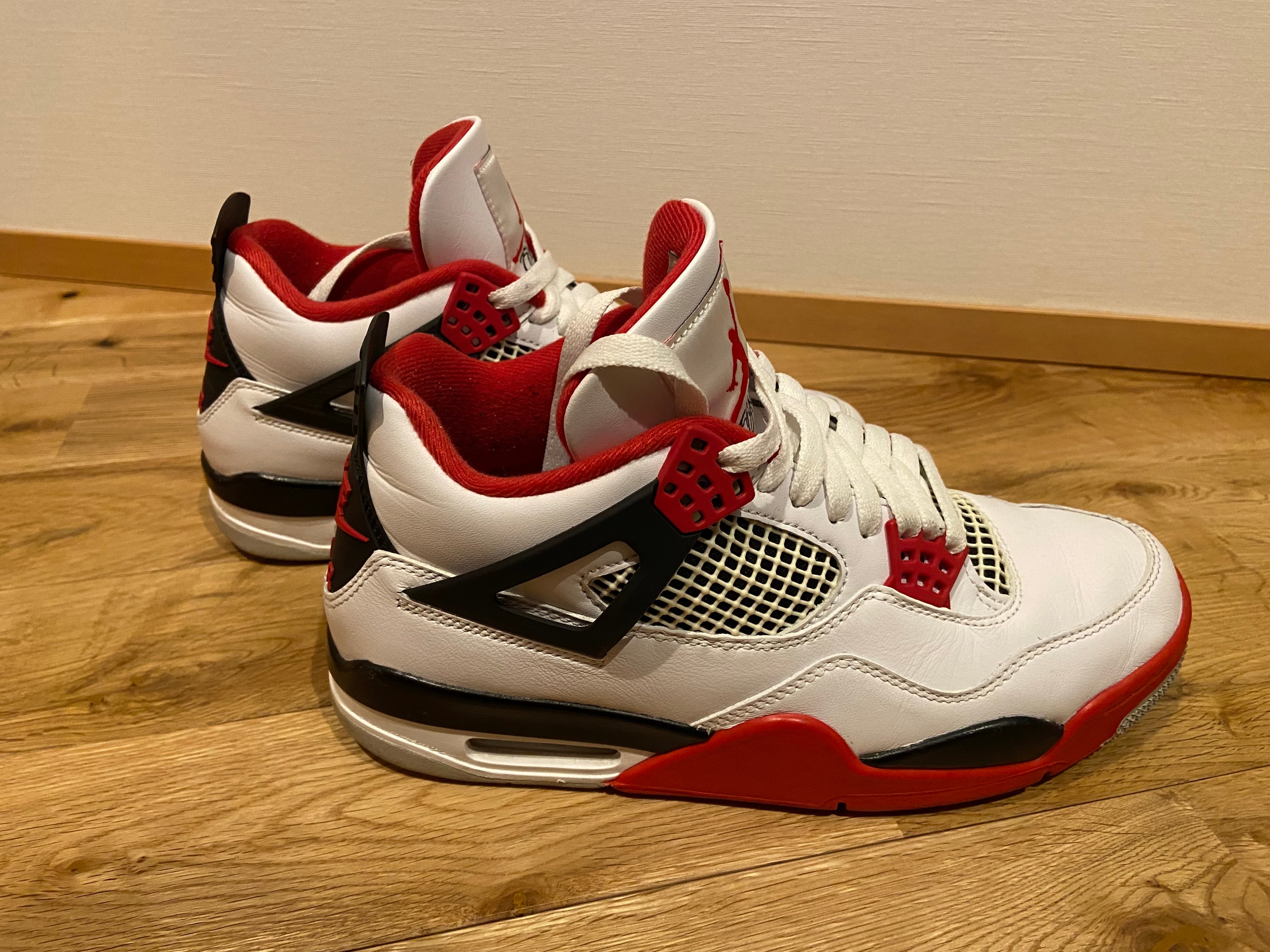 Nike Air Jordan 4 Retro OG 