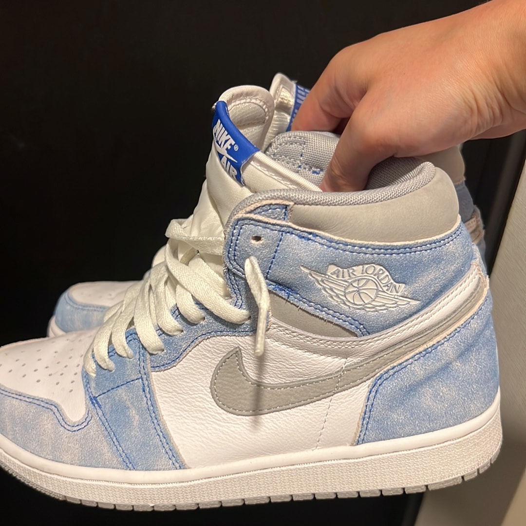 Nike Air Jordan 1 High OG "Hyper Royal"