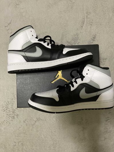 NIKE AIR JORDAN 1 MID "WHITE SHADOW"