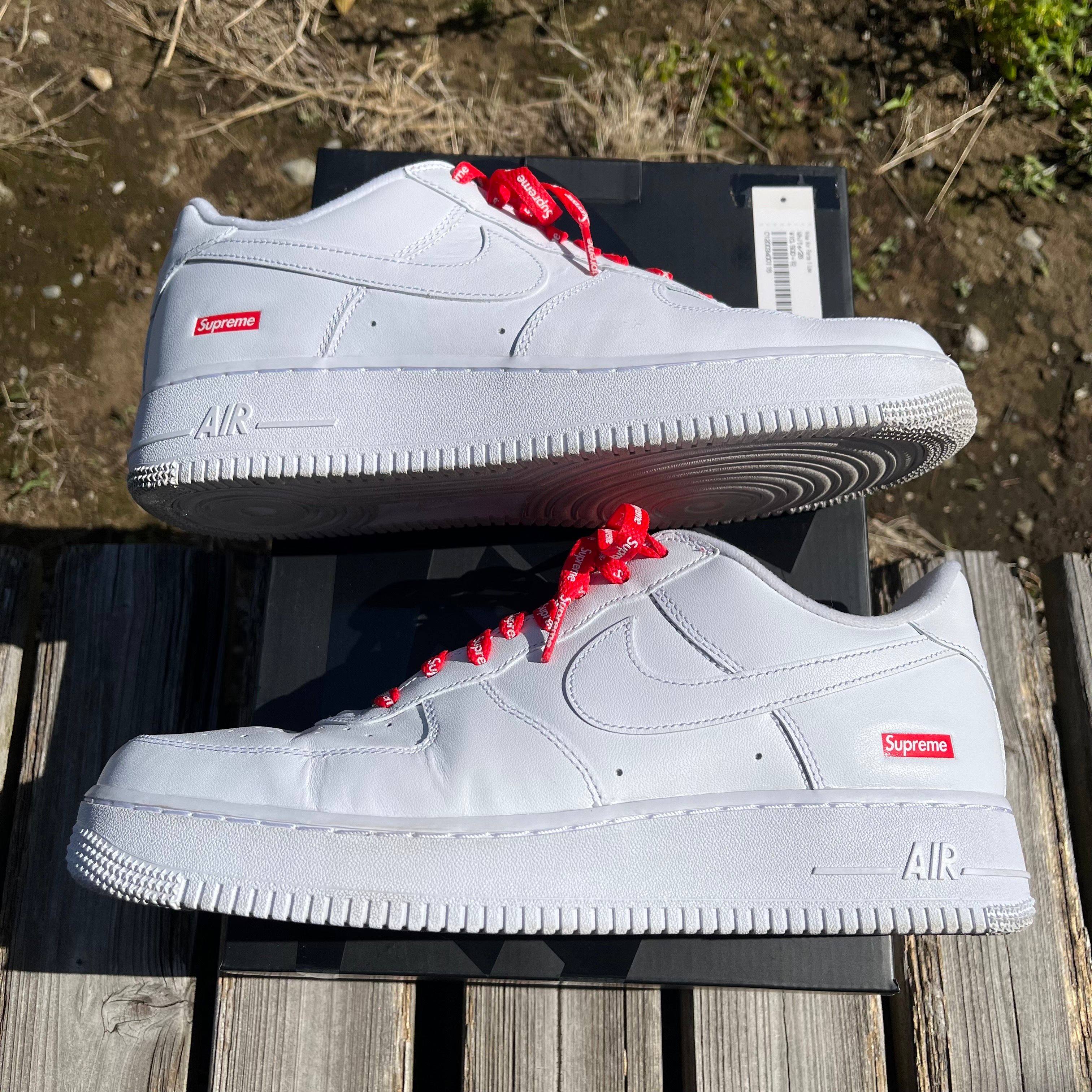 Supreme × Nike Air Force 1 Low "White"