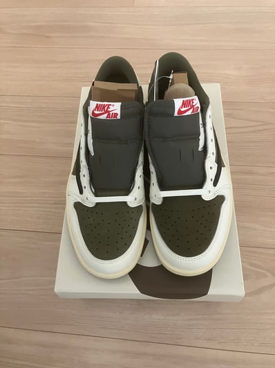 Travis Scott × Nike Air Jordan 1 Low OG SP "Reverse Olive"