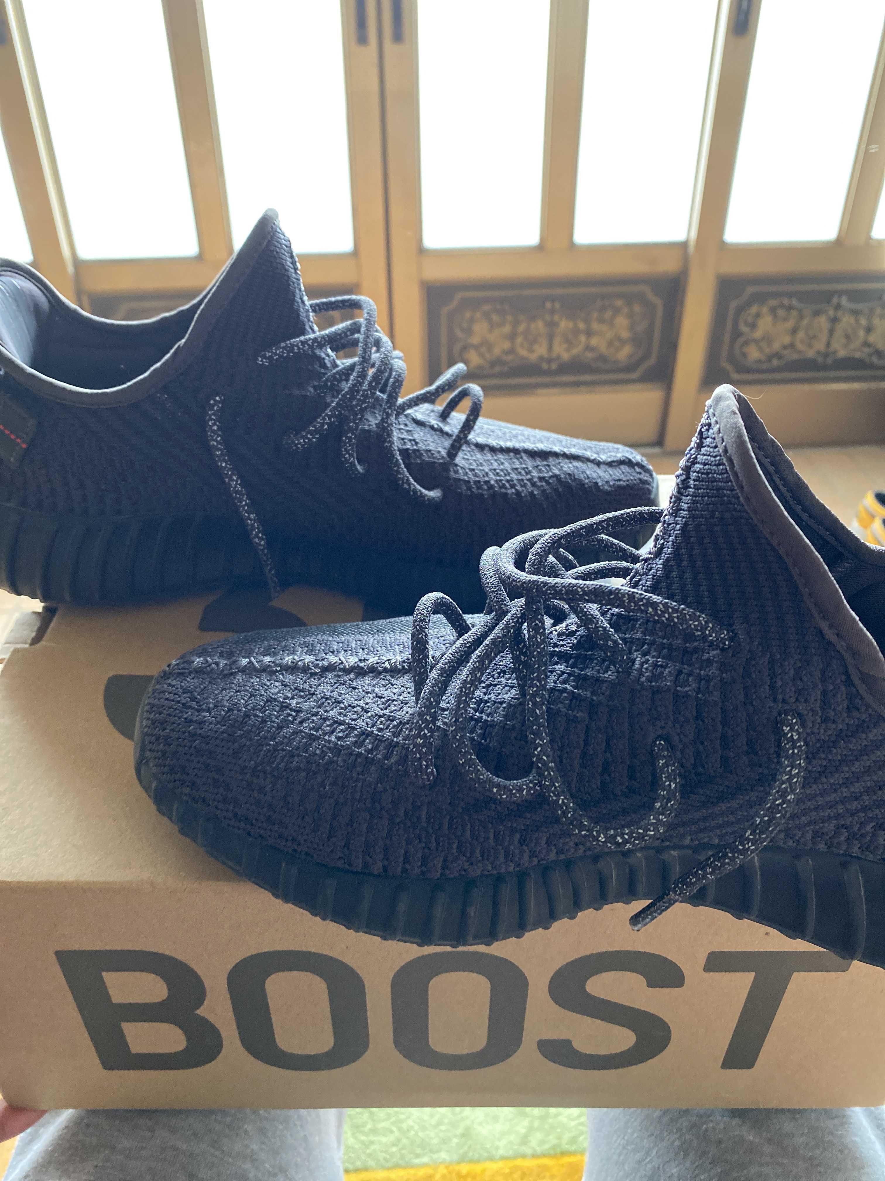 adidas YEEZY Boost 350 V2 "Black"