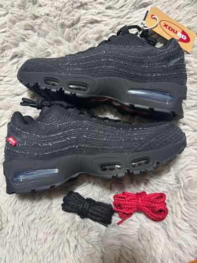 Levi's × Nike Air Max 95 OG "Denim Black"