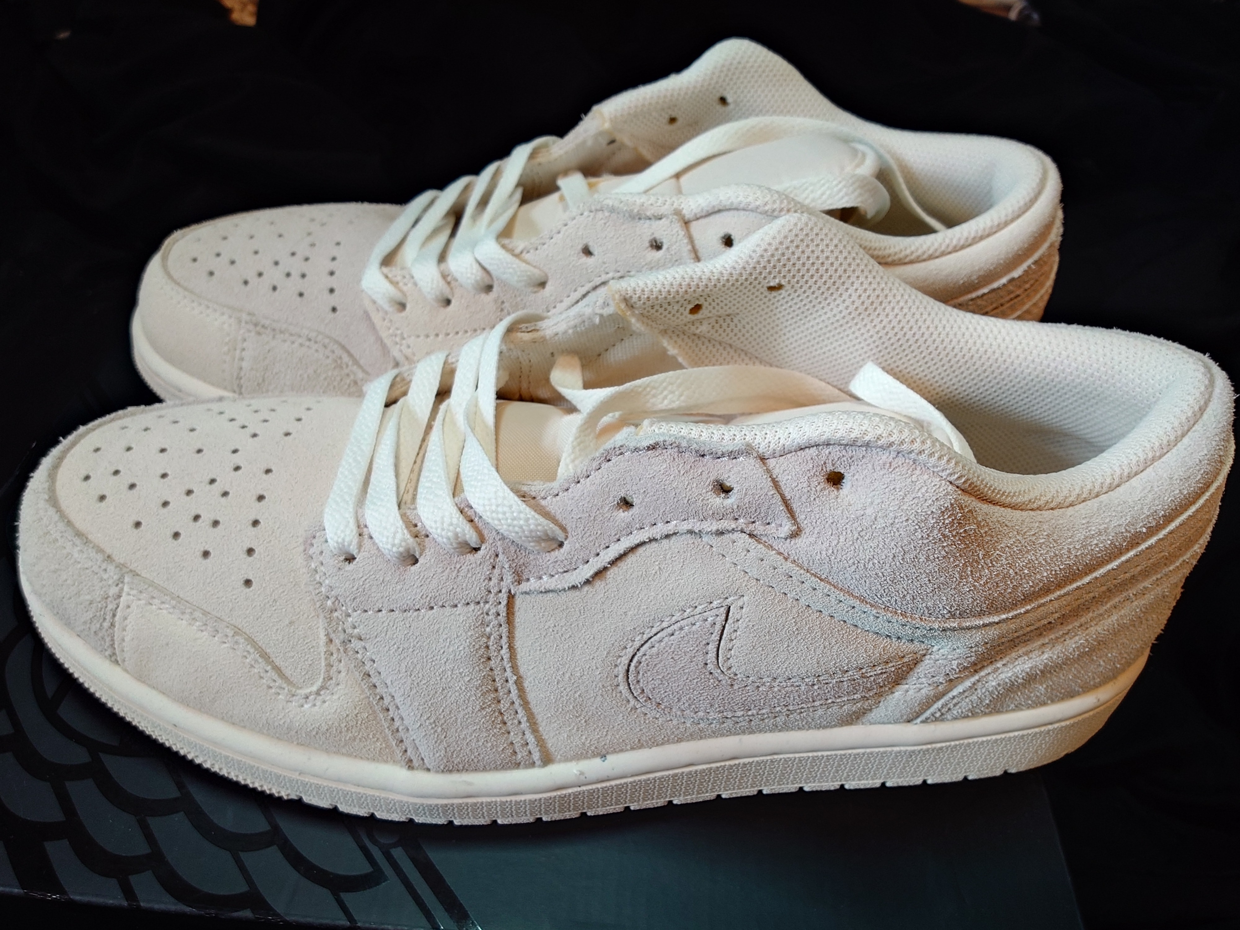 Nike Air Jordan 1 Low Craft "Pale Ivory/Legend Light Brown/Sail"