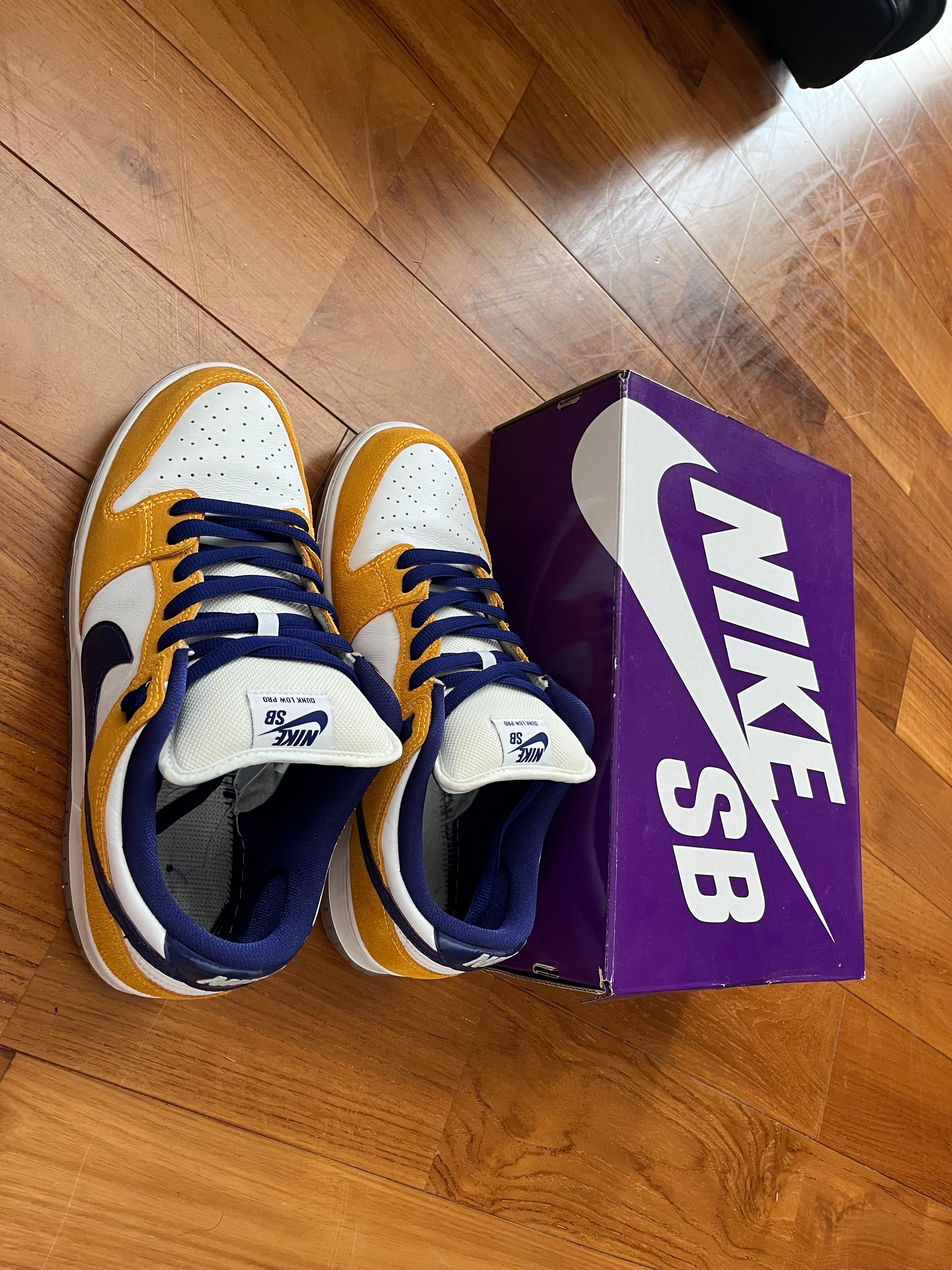 Nike SB Dunk Low "Laser Orange"