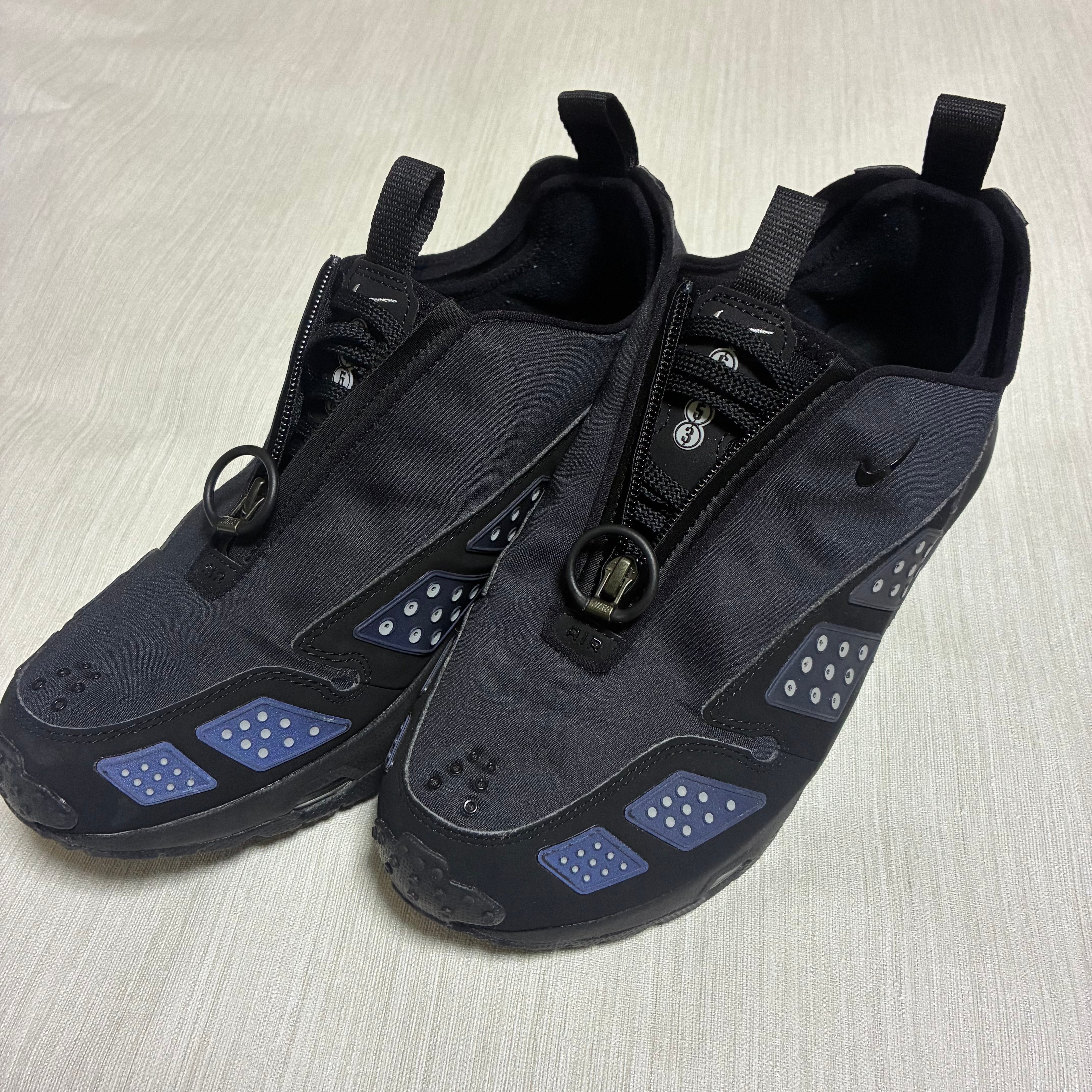 Nike Women's Air Max SNDR "Black and Silver"