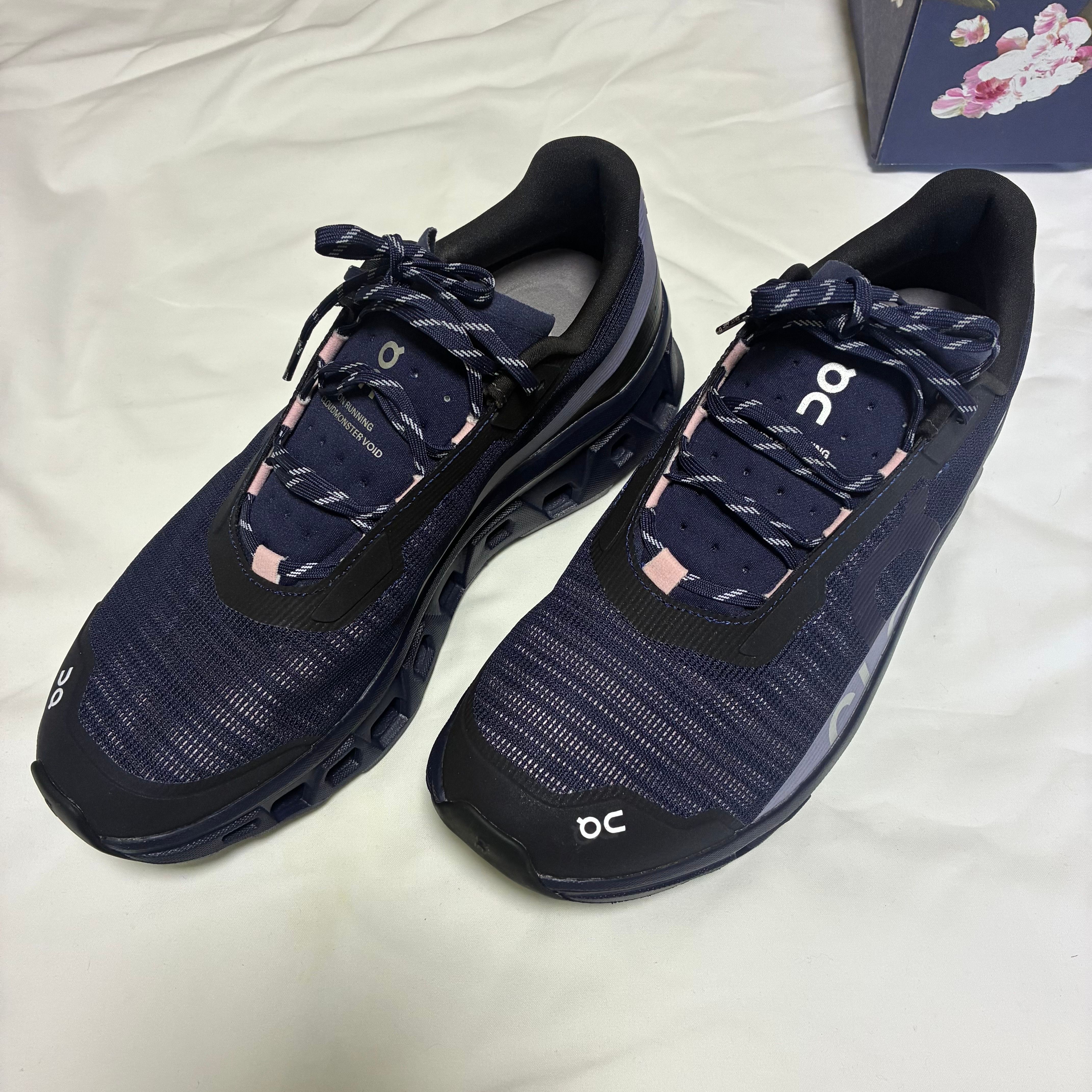 atmos × On Cloudmonster Void "YOZAKURA"