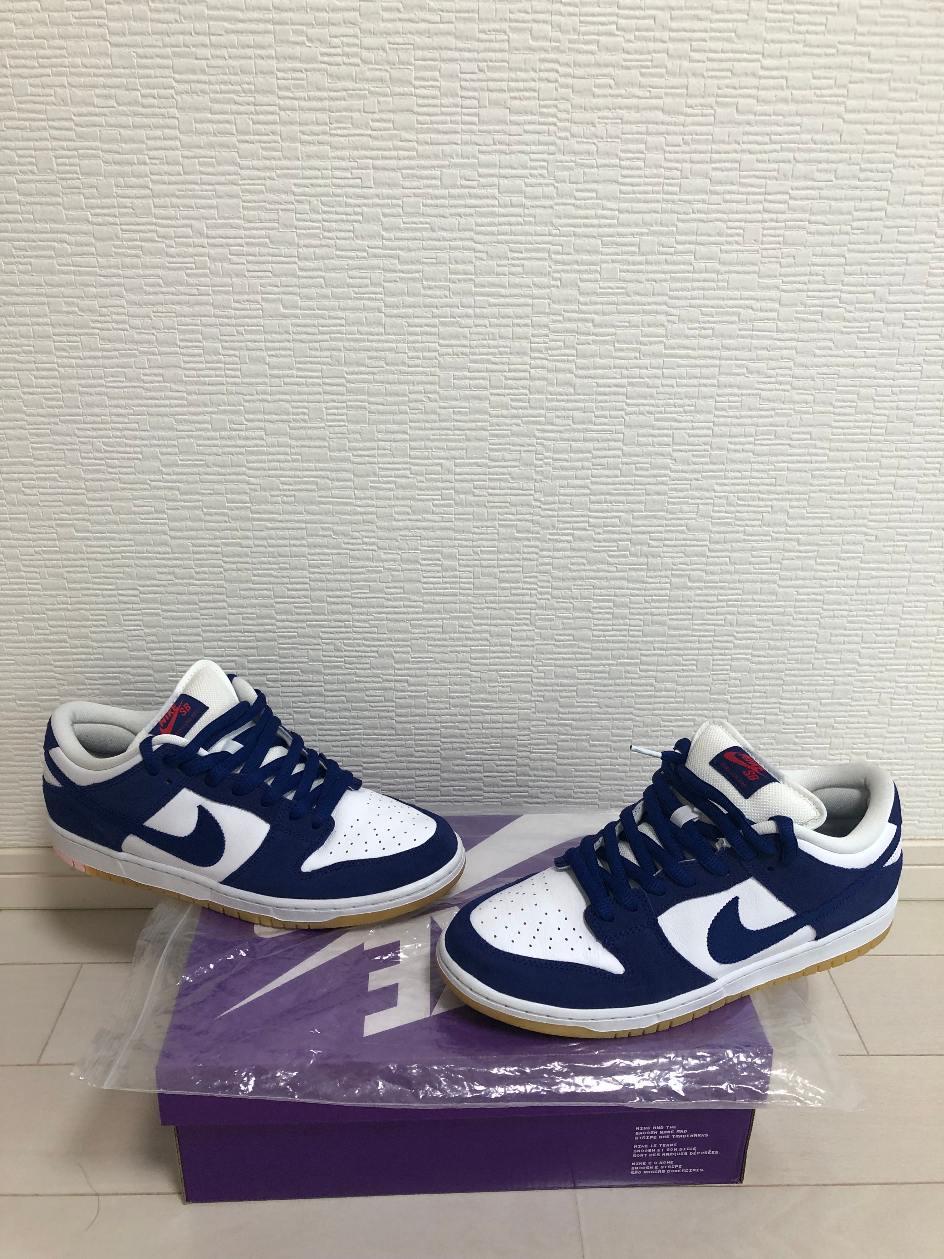 Nike SB Dunk Low "Los Angeles Dodgers/Deep Royal Blue"