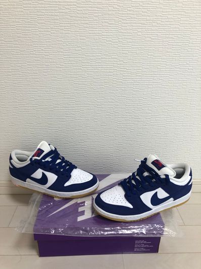 Nike SB Dunk Low "Los Angeles Dodgers/Deep Royal Blue"