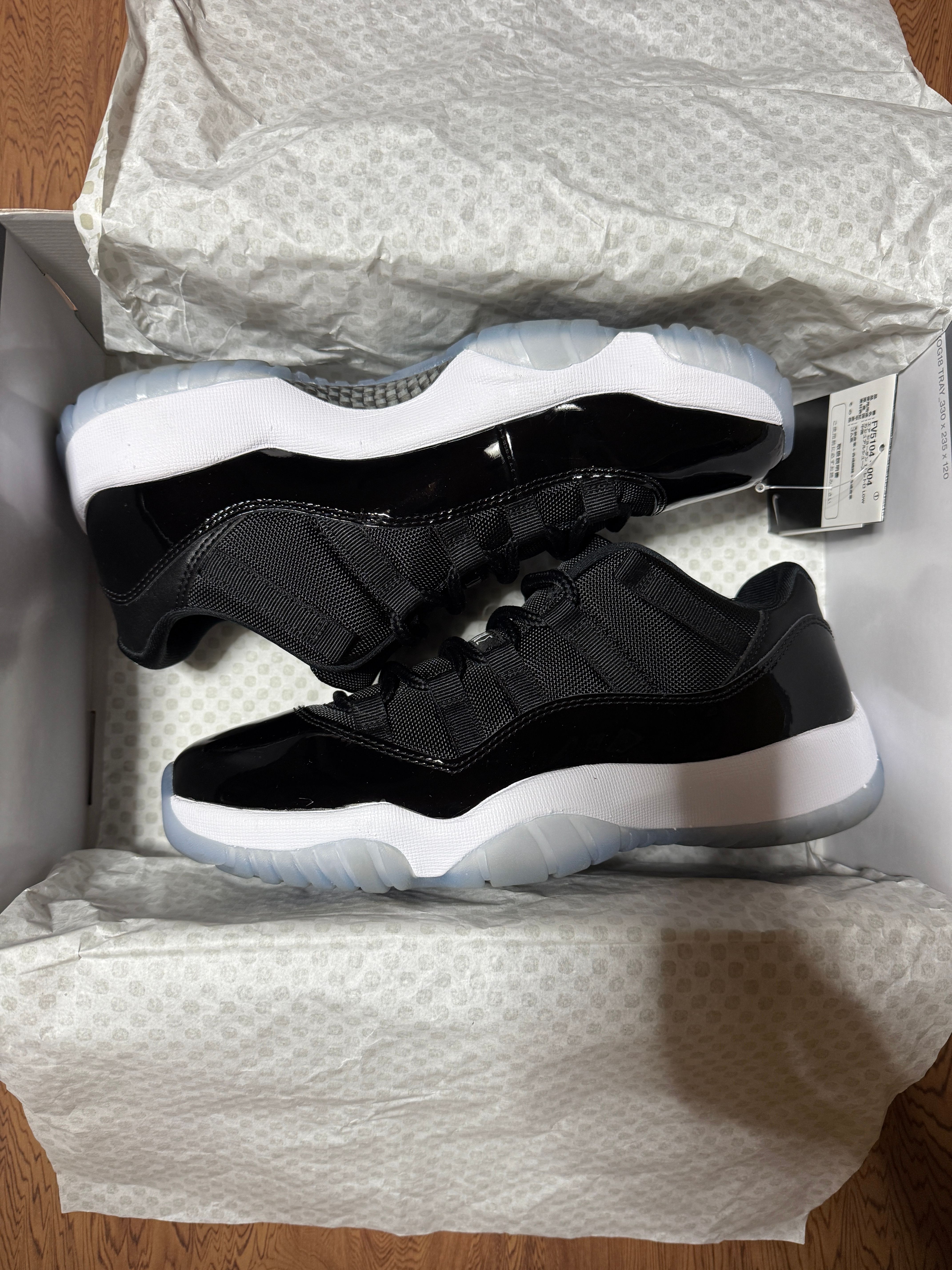 Nike Air Jordan 11 Retro Low "Black and Varsity Royal/Space Jam"