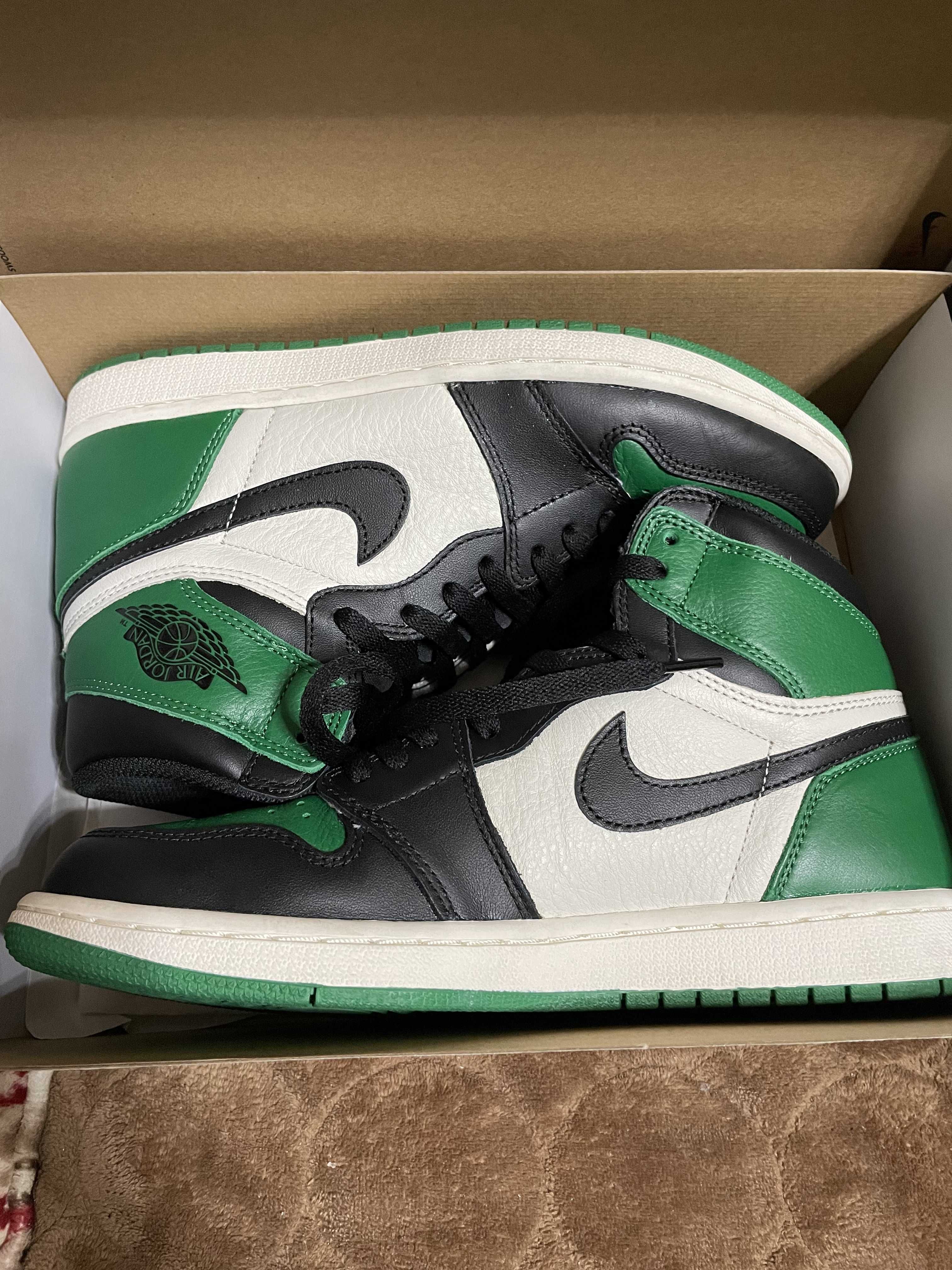 Nike Air Jordan 1 Retro High OG "Pine Green"(2018)
