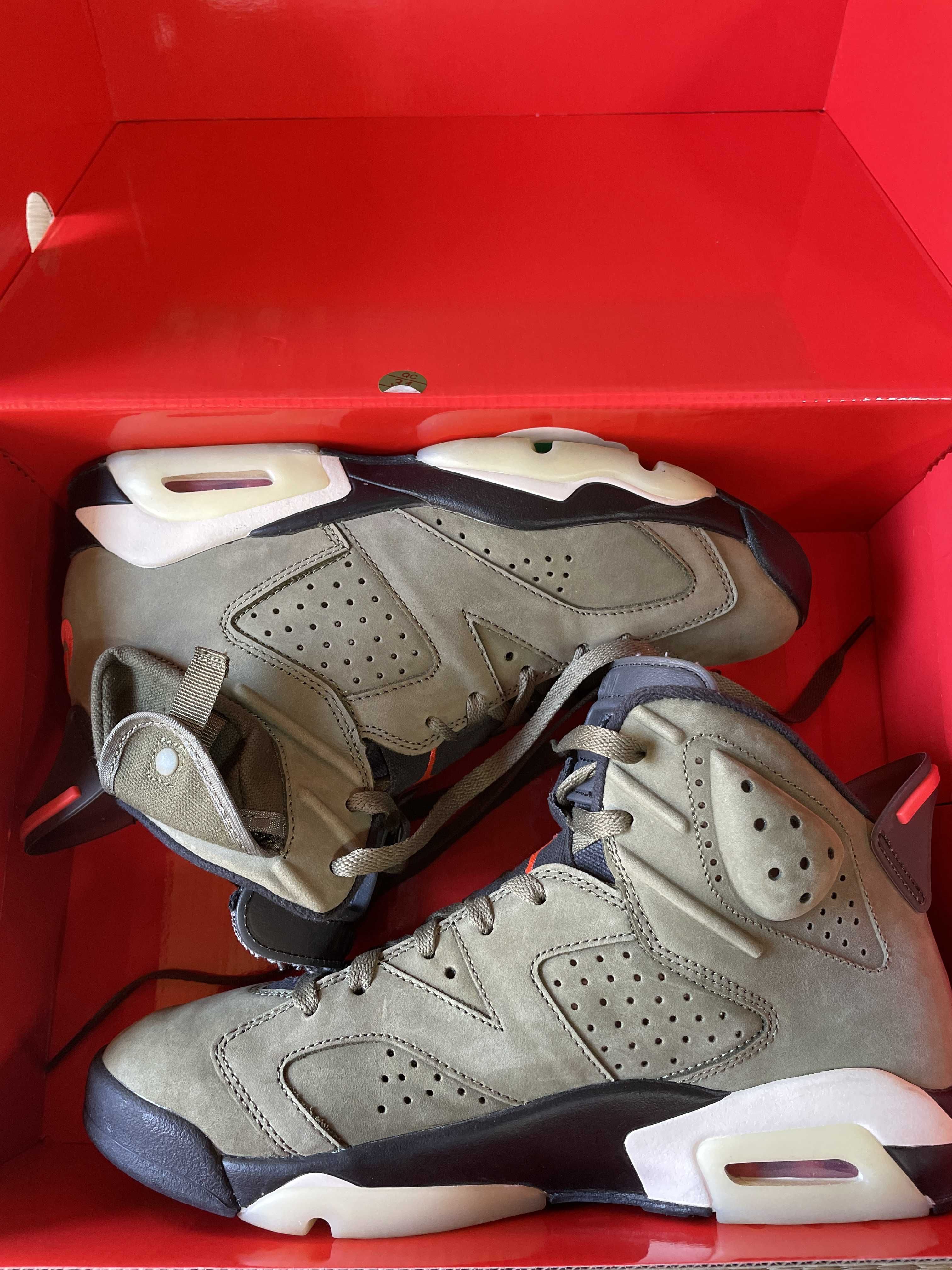 Travis Scott × Nike Air Jordan 6 Retro "Medium Olive"