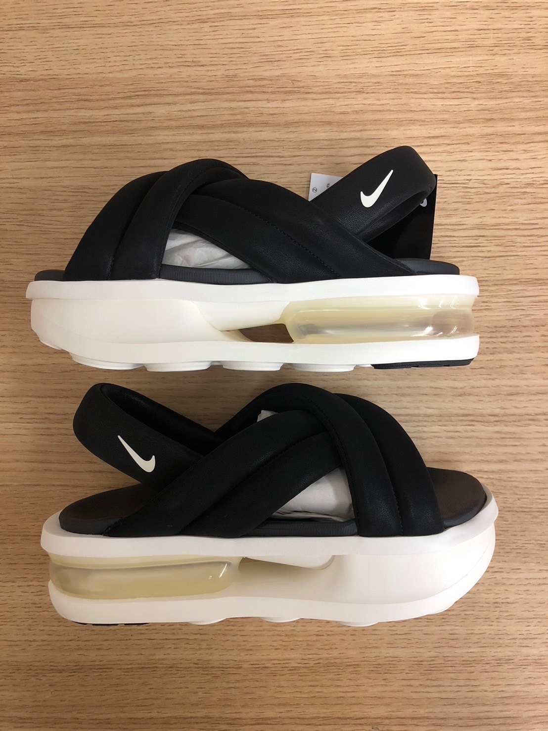 Nike Women's Air Max Isla Sandal "Black/Sail"