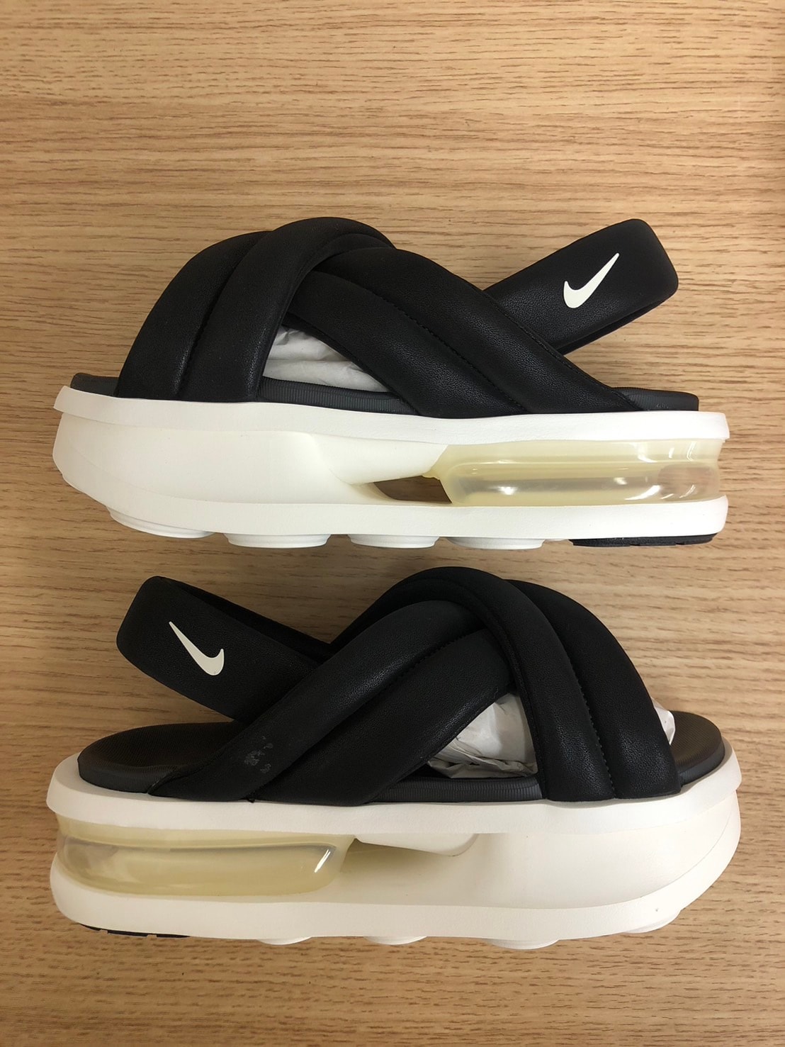 Nike Women's Air Max Isla Sandal "Black/Sail"