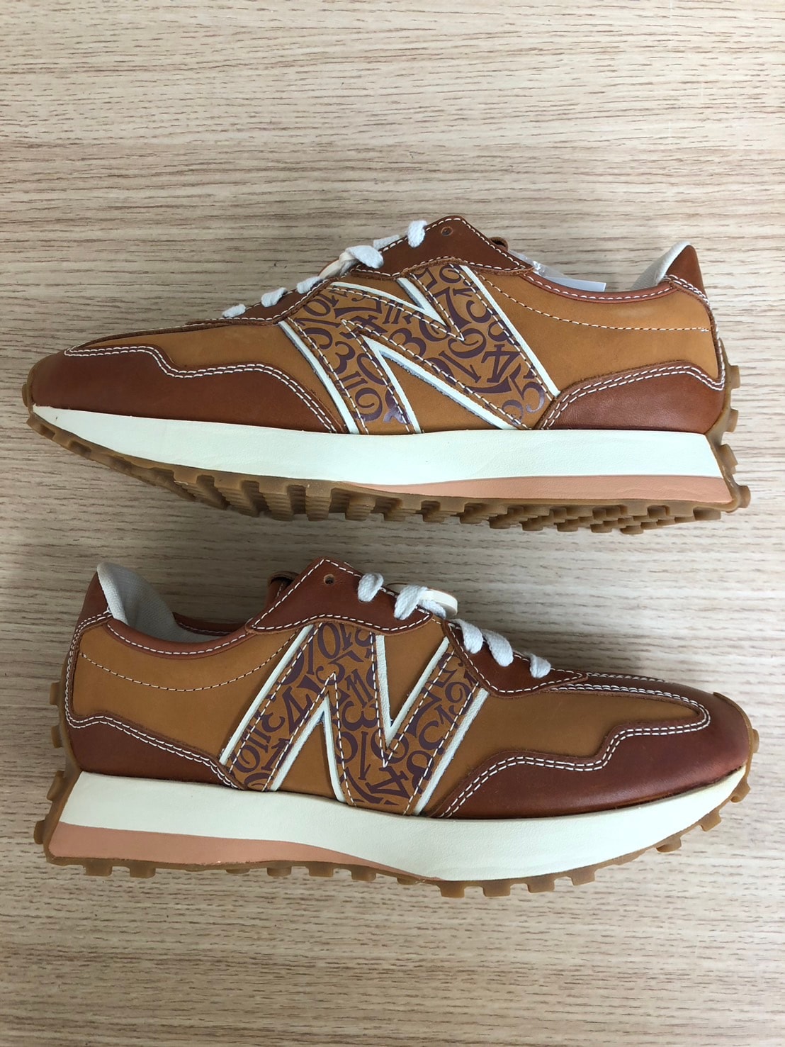 Frank Muller × New Balance 327 "Brown"
