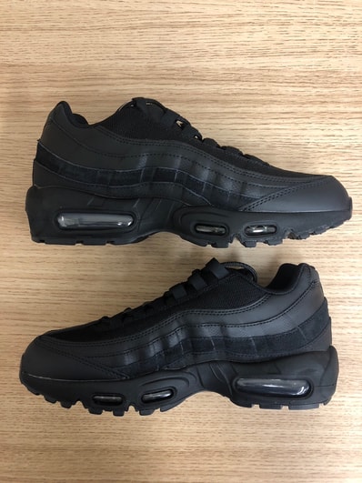 Nike Air Max 95 Essential "Black/Dark Grey/Black"