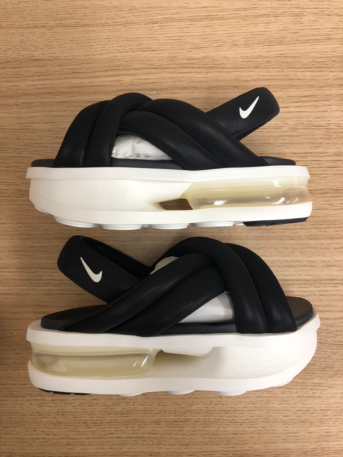 Nike Women's Air Max Isla Sandal "Black/Sail"