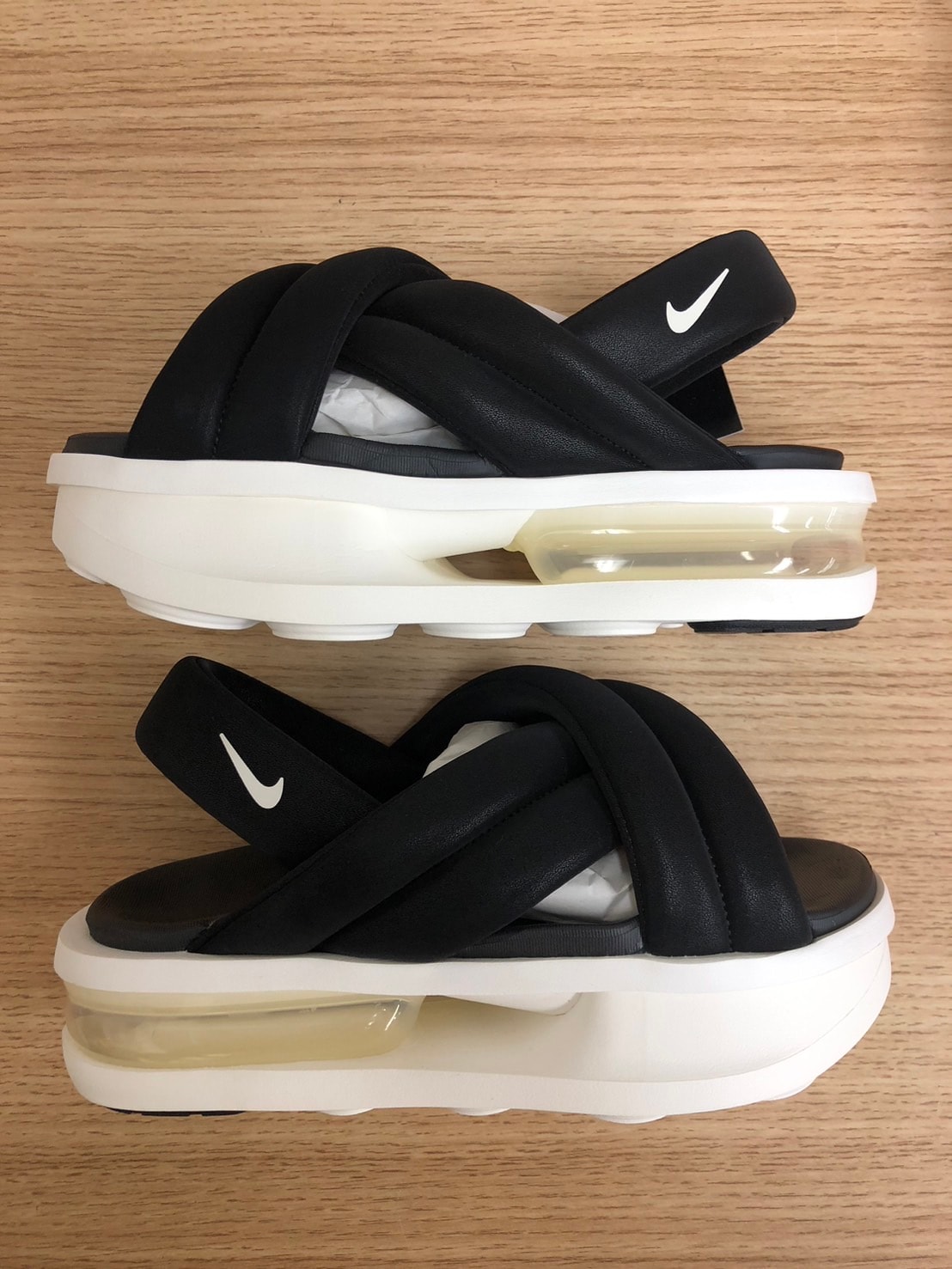 Nike Women's Air Max Isla Sandal "Black/Sail"
